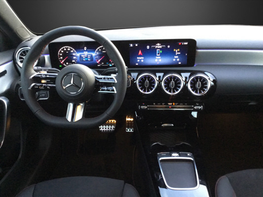 MERCEDES-BENZ A 250 4Matic 8G-DCT-image-7