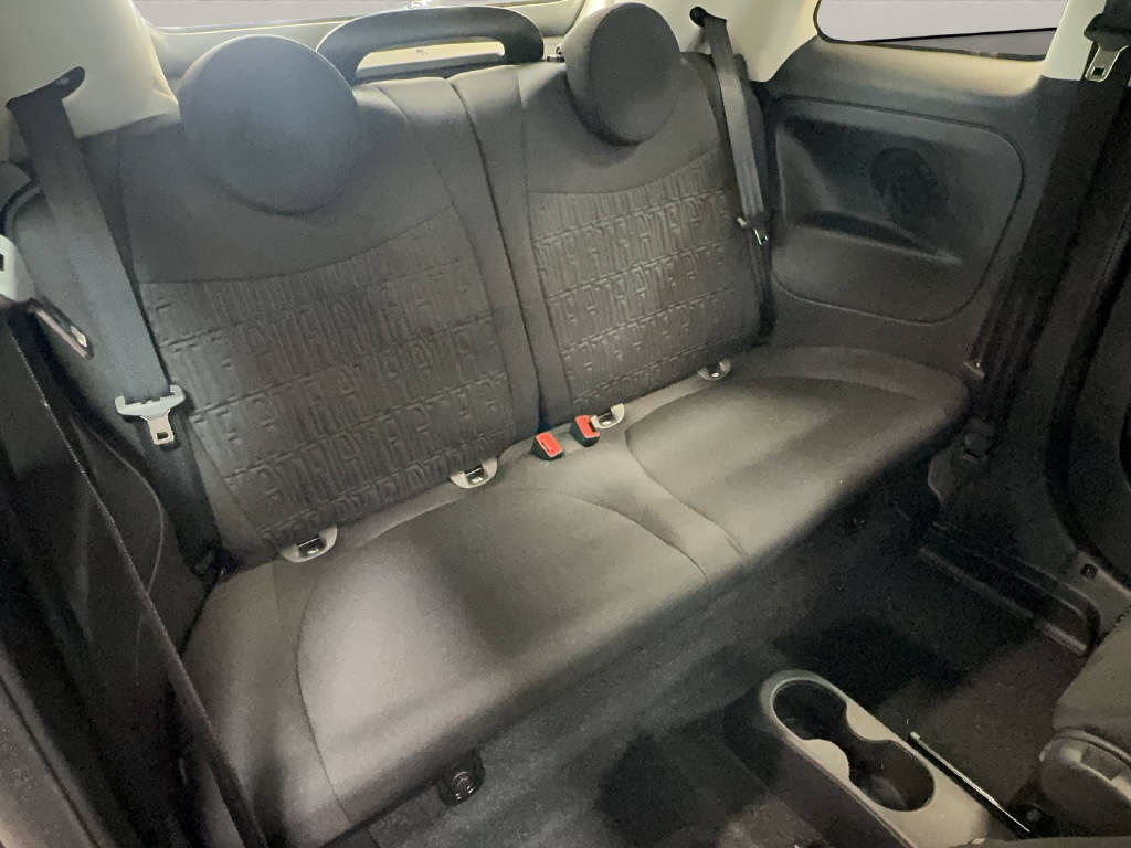 FIAT 500 C 1.0 Hybrid Lounge-image-9
