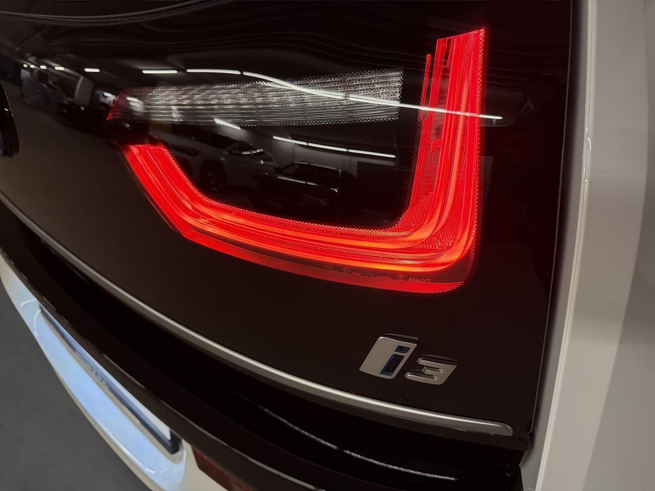 BMW i3 120 Ah-image-11