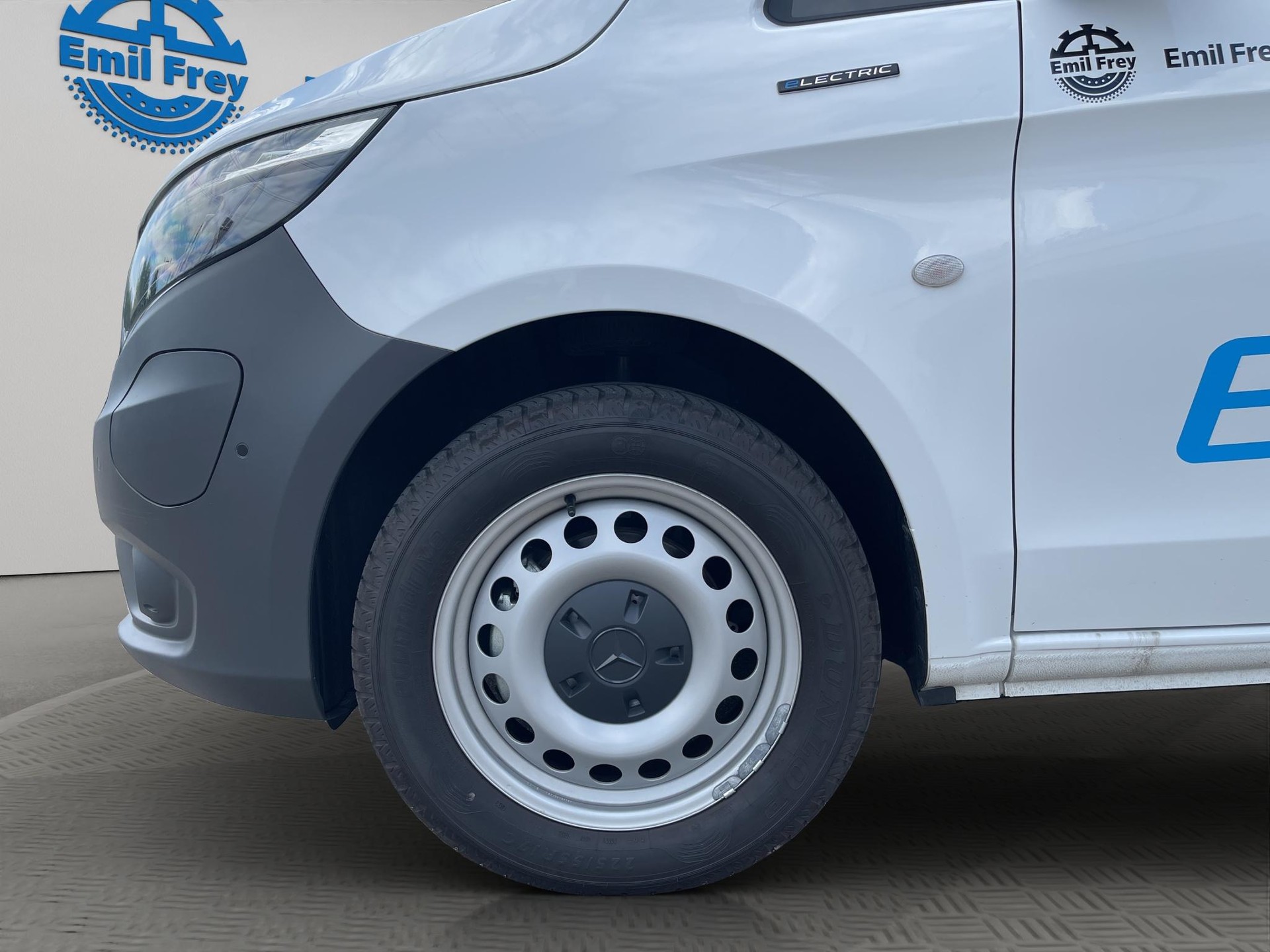 MERCEDES-BENZ eVito 112 Kaw. L 60 kWh-image-4