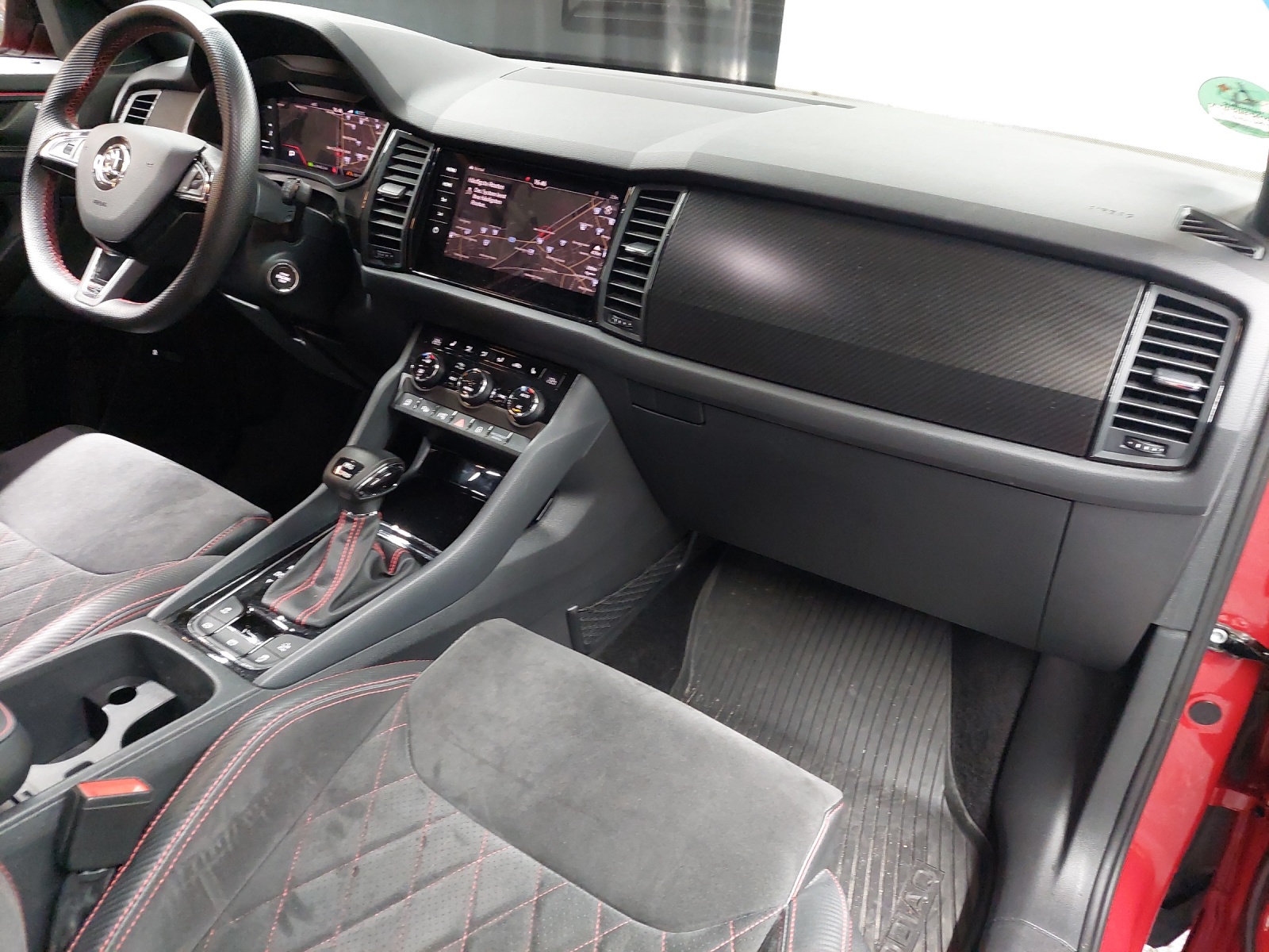 SKODA Kodiaq 2.0 Bi-TDI SCR RS 4x4 DSG-image-9