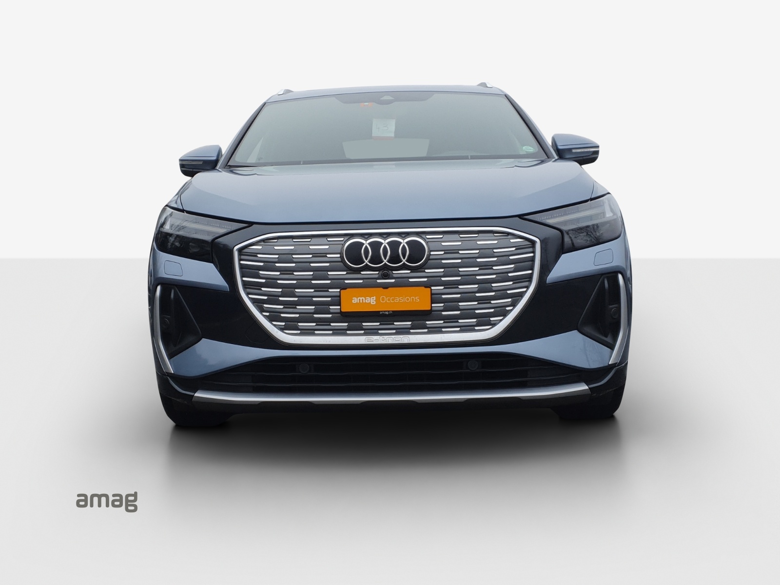 AUDI Q4 e-tron 50 quattro-image-6
