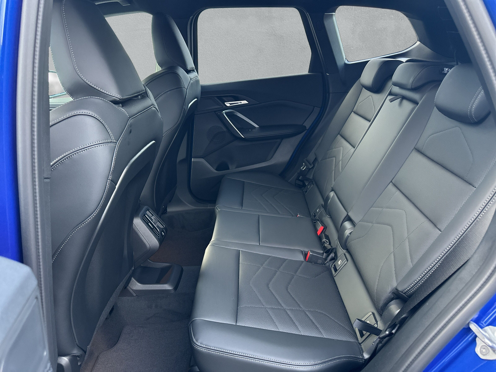 BMW X1 xDrive 20d 48V M Sport-image-11