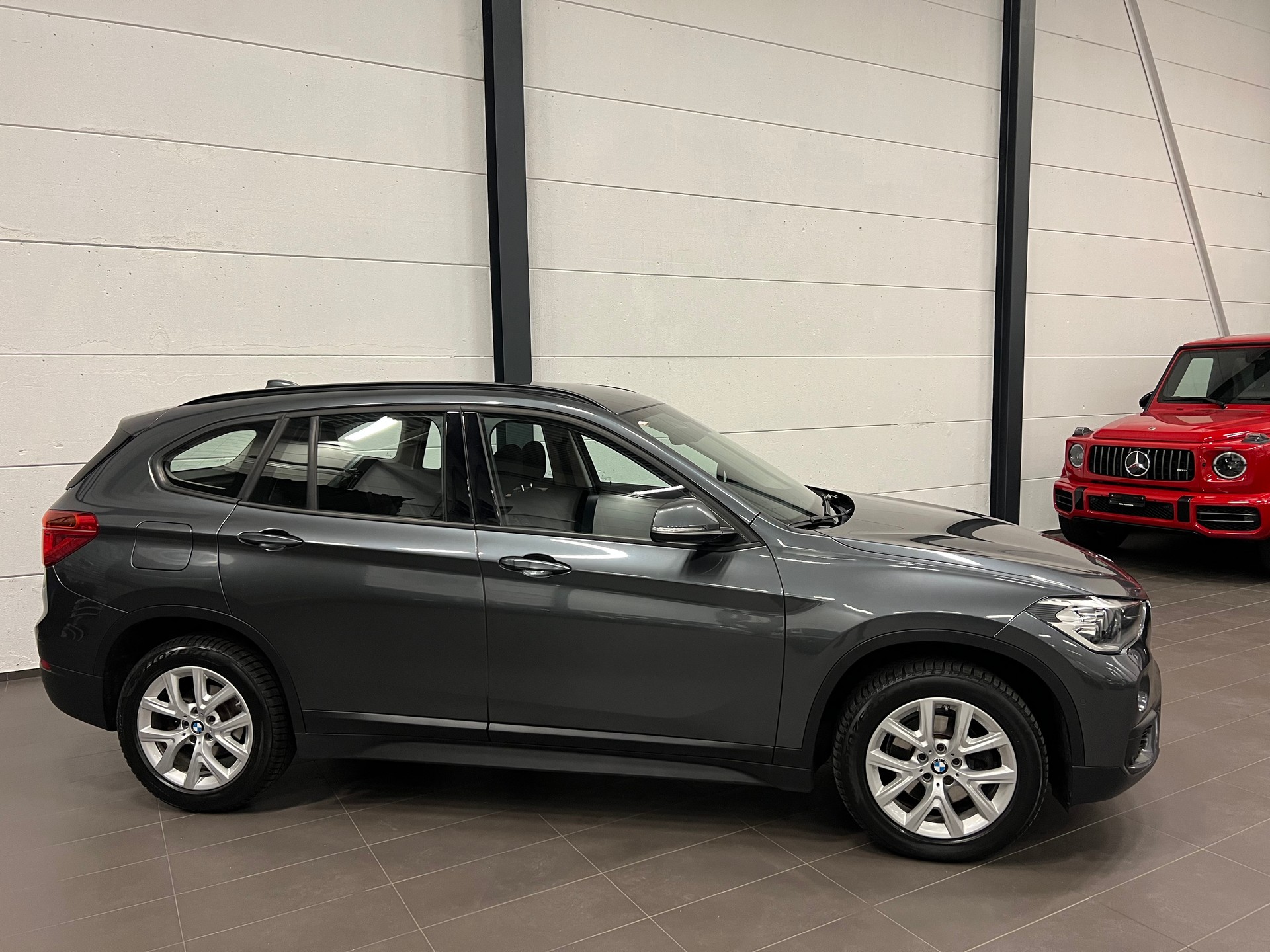 BMW X1 xDrive 18d Steptronic-image-5