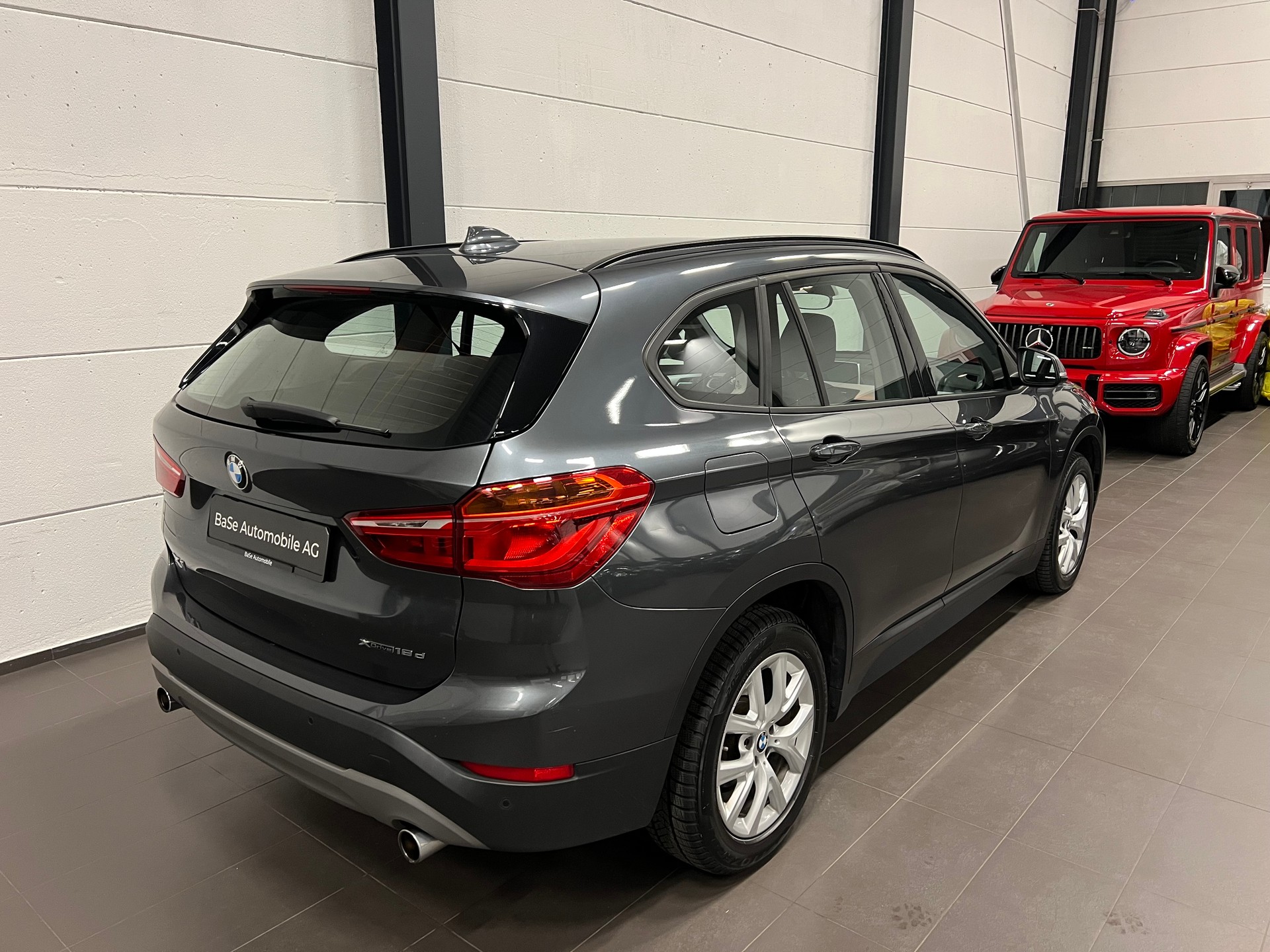 BMW X1 xDrive 18d Steptronic-image-11