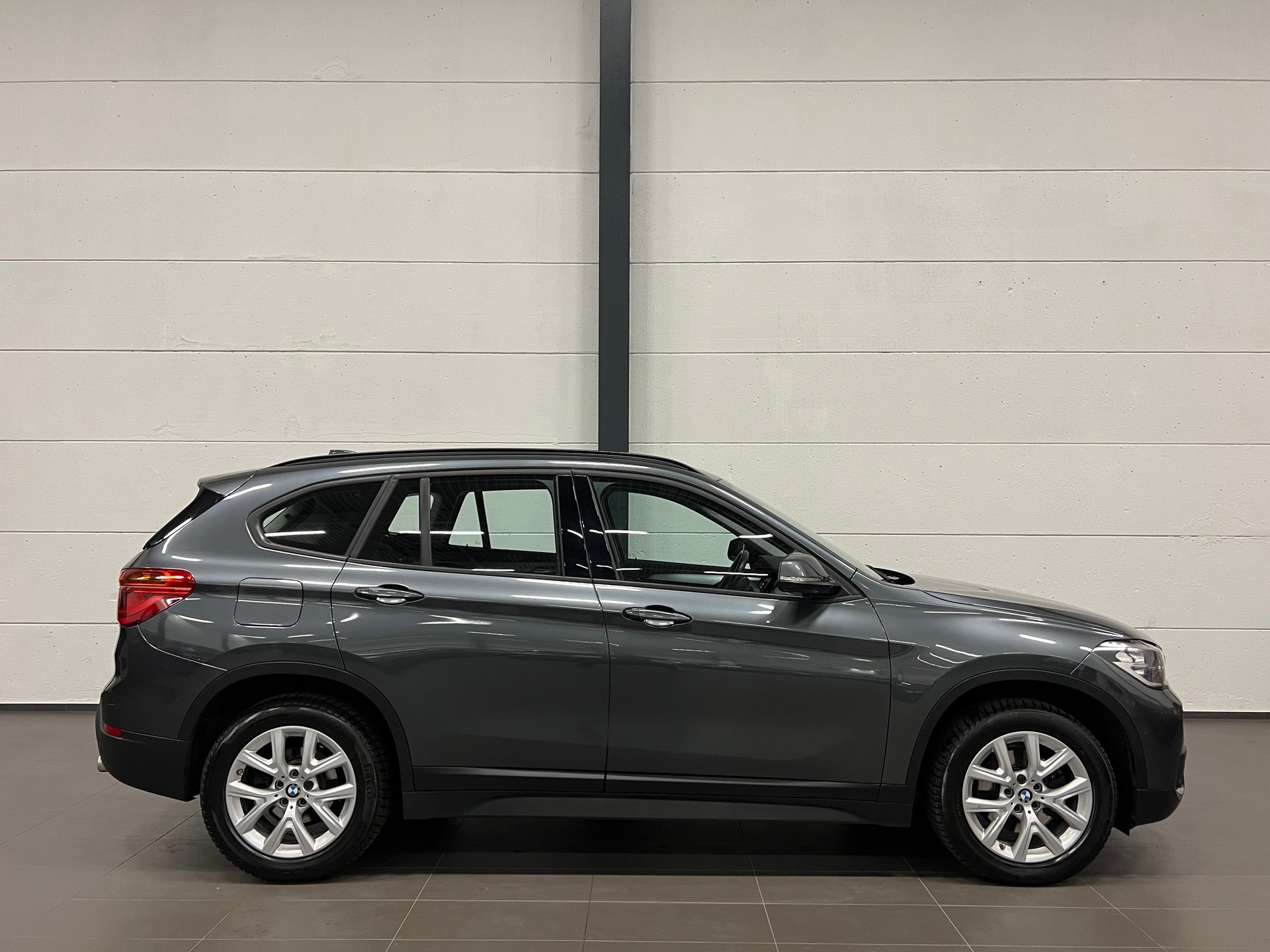 BMW X1 xDrive 18d Steptronic-image-7