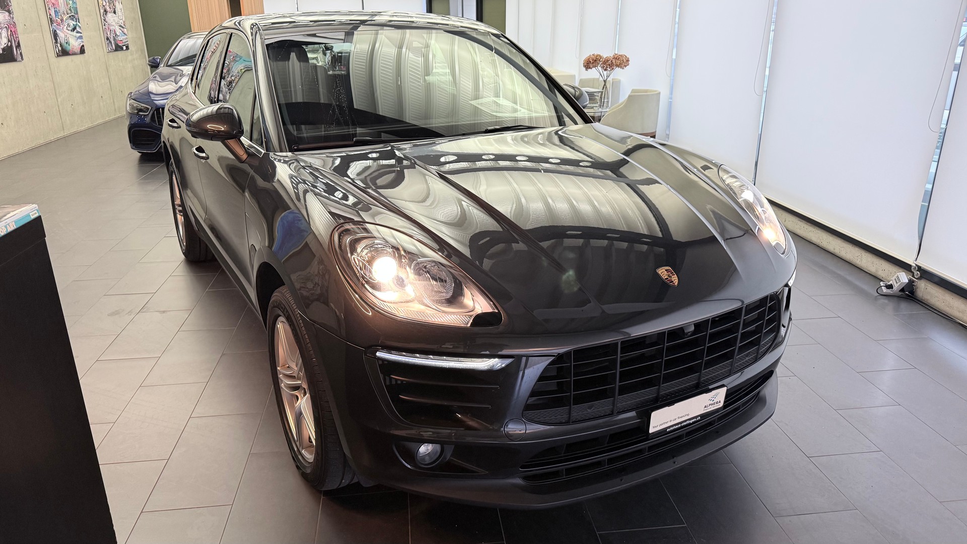 PORSCHE Macan 3.0 V6 S-image-1