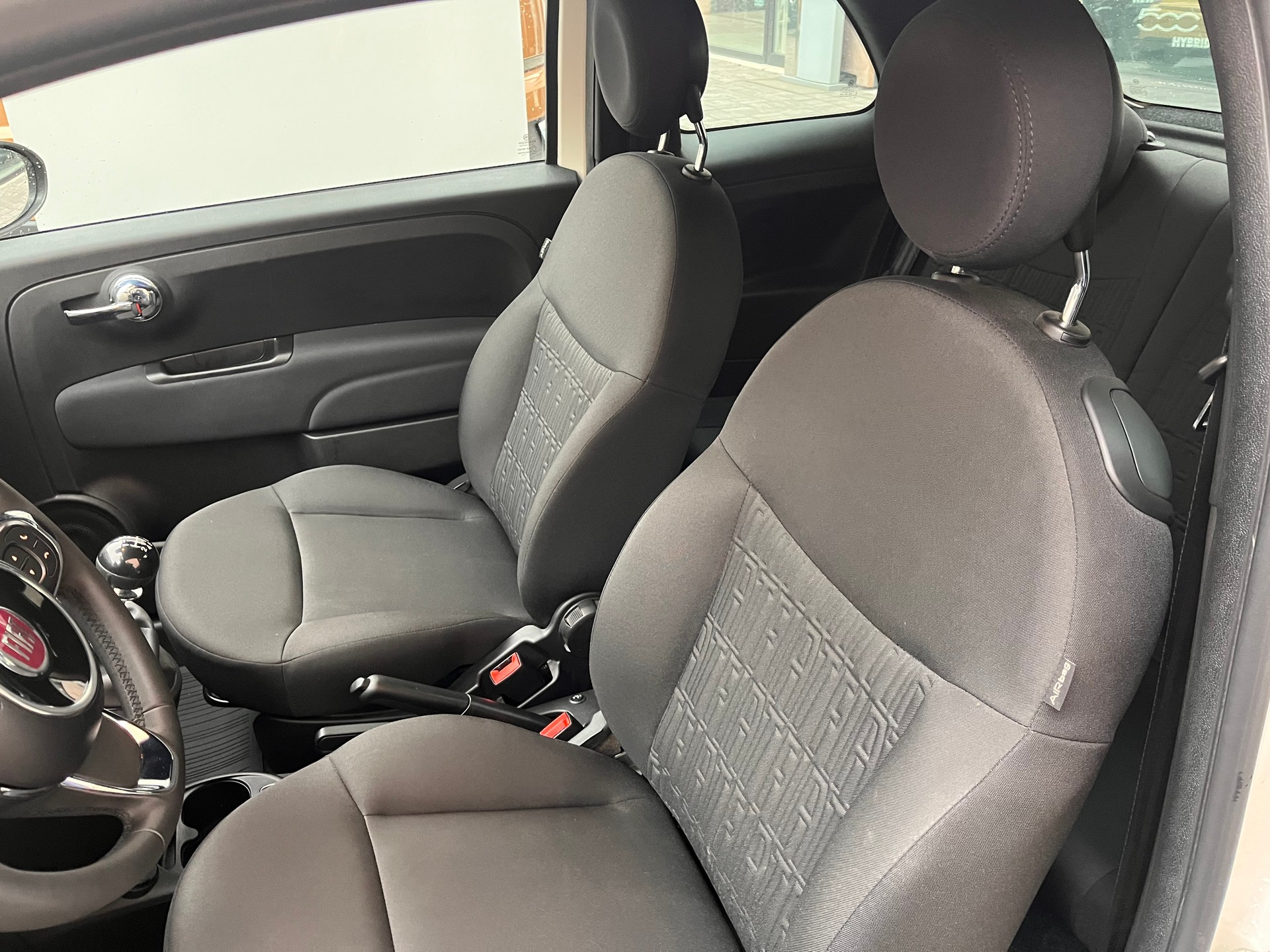 FIAT 500 1.0 MHEV Cult-image-9