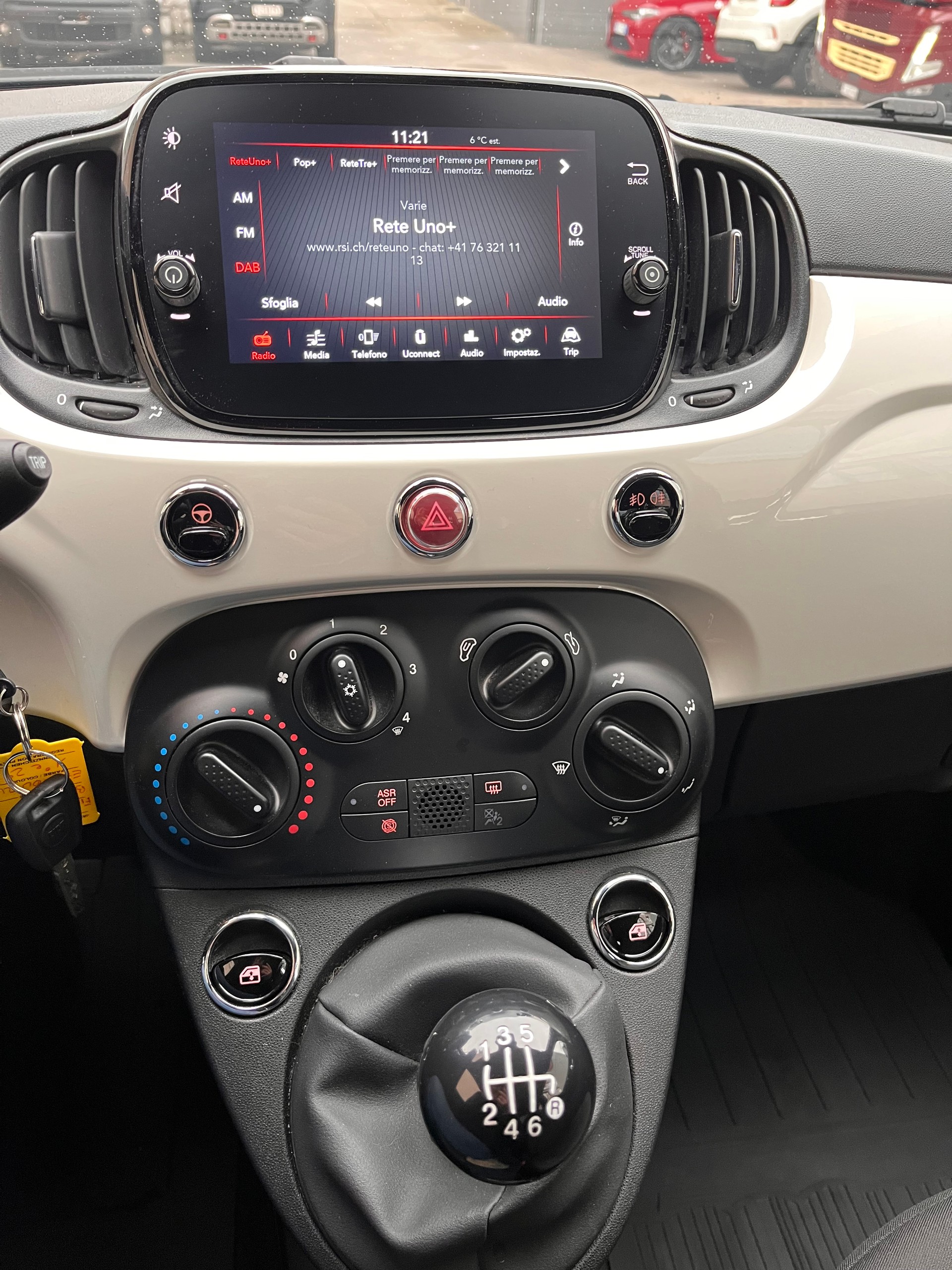 FIAT 500 1.0 MHEV Cult-image-11