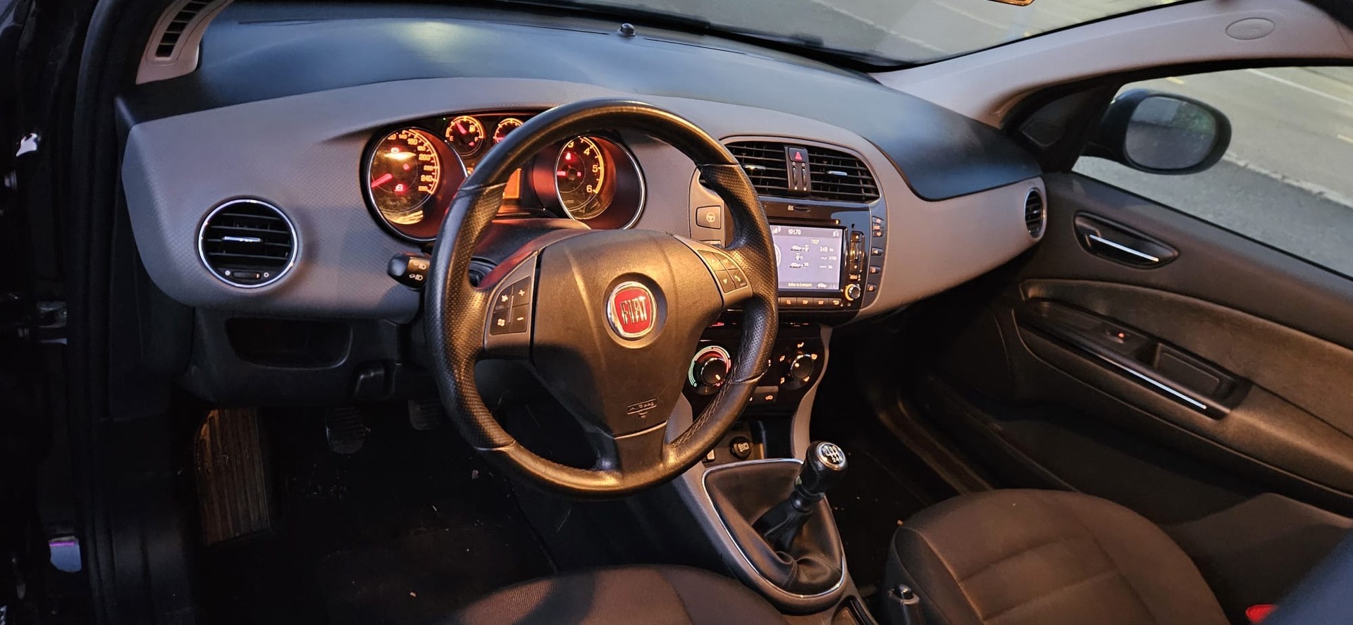 FIAT Bravo 1.6 JTD Dynamic-image-7