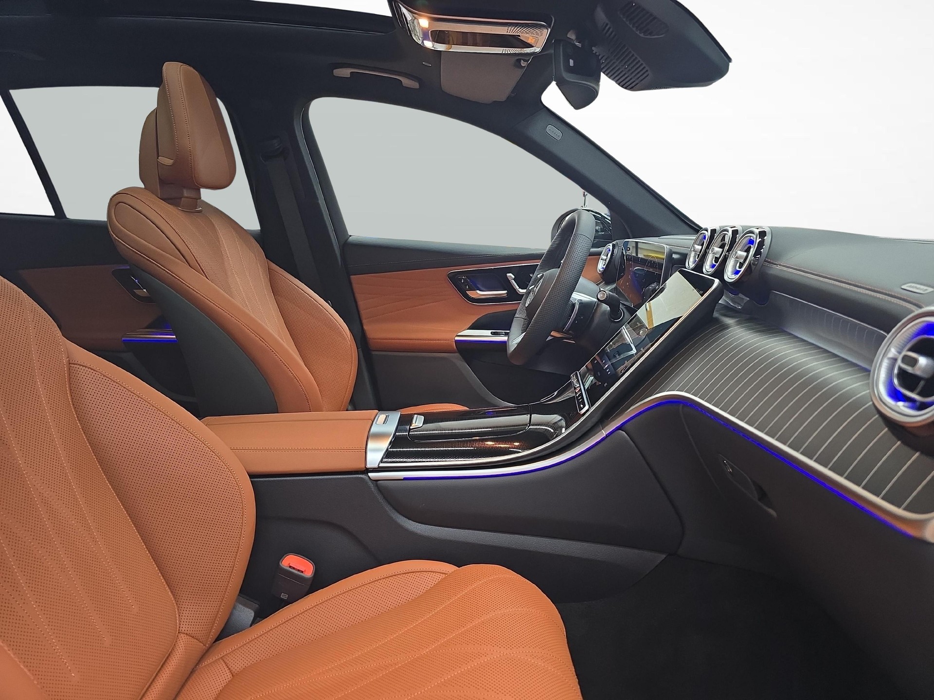 MERCEDES-BENZ GLC 300 4MATIC AMG Line-image-7