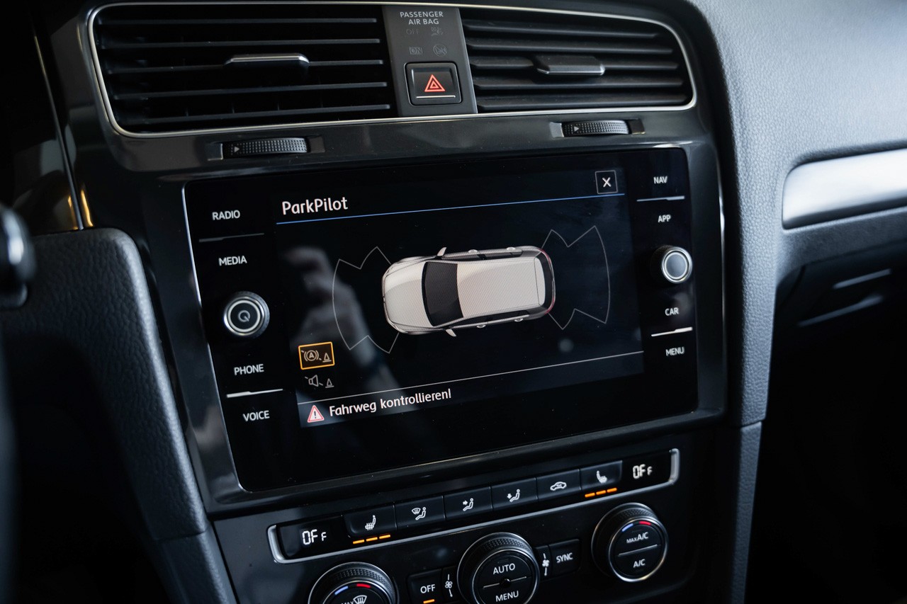 VW Golf 1.5 TSI EVO R-Line Comfortline-image-19