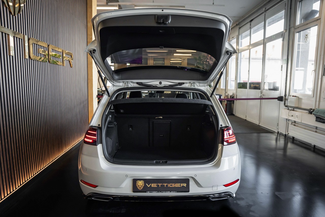 VW Golf 1.5 TSI EVO R-Line Comfortline-image-5