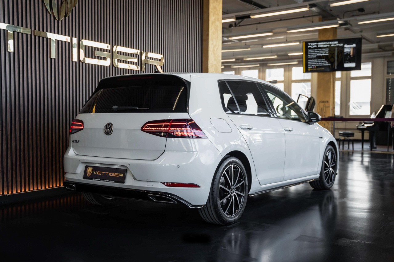 VW Golf 1.5 TSI EVO R-Line Comfortline-image-6
