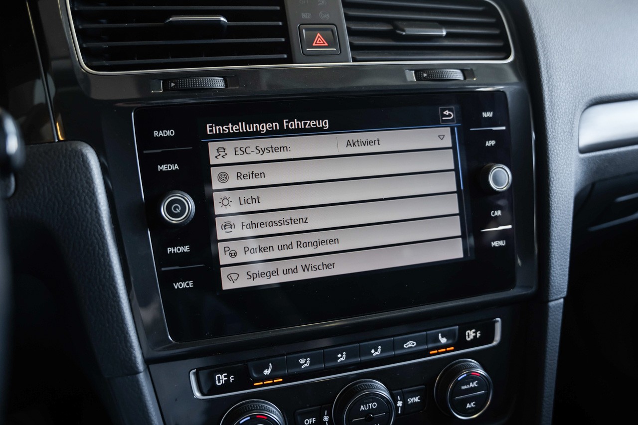 VW Golf 1.5 TSI EVO R-Line Comfortline-image-20