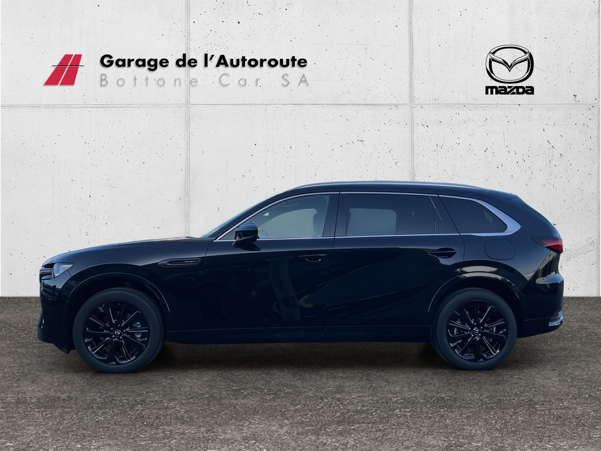 MAZDA CX-80 2.5 PHEV Homura Plus-image-1