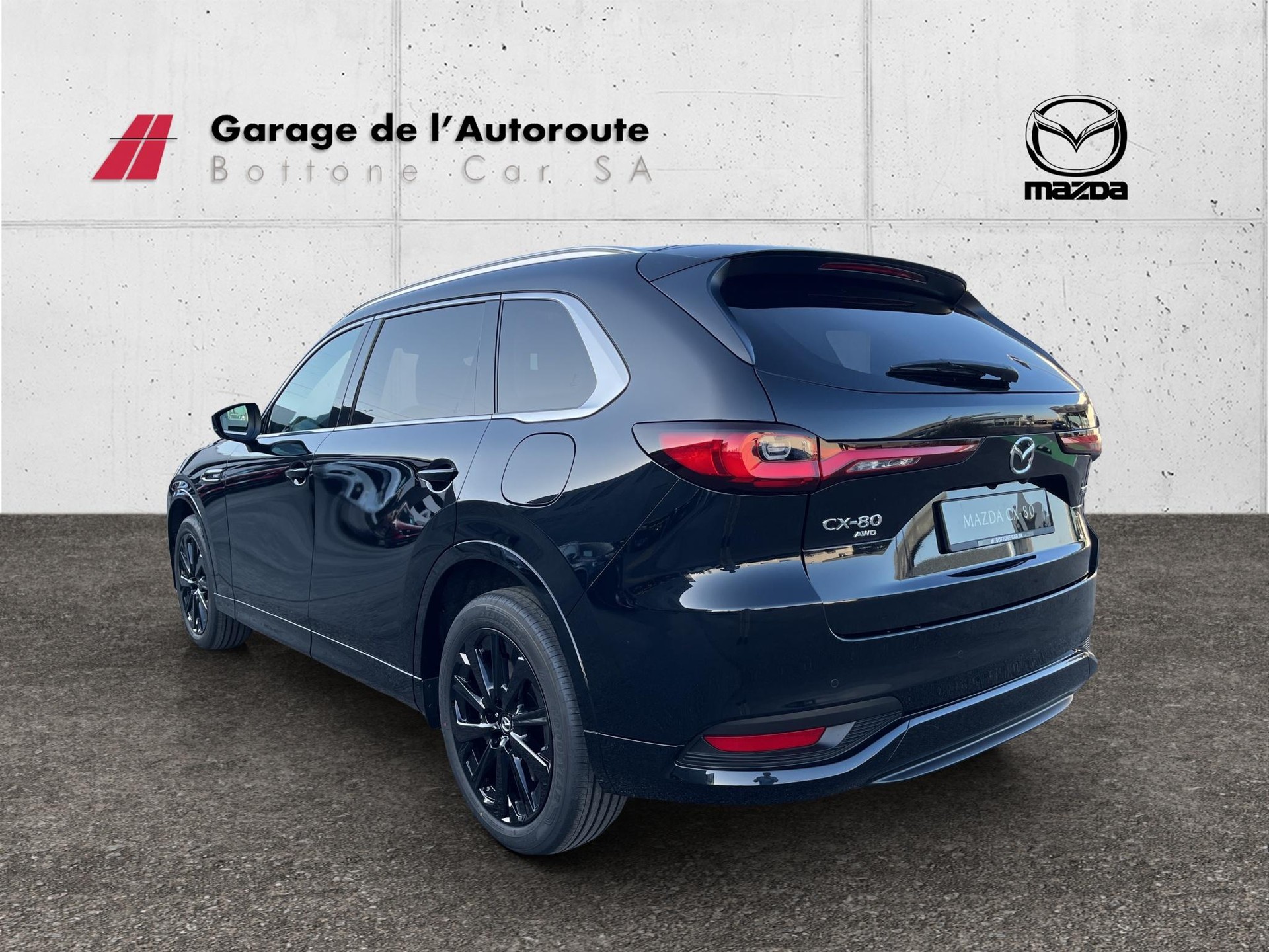 MAZDA CX-80 2.5 PHEV Homura Plus-image-2