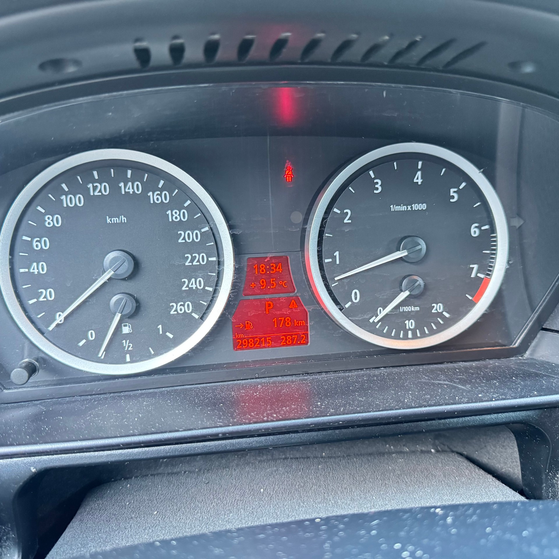 BMW 525xi-image-9
