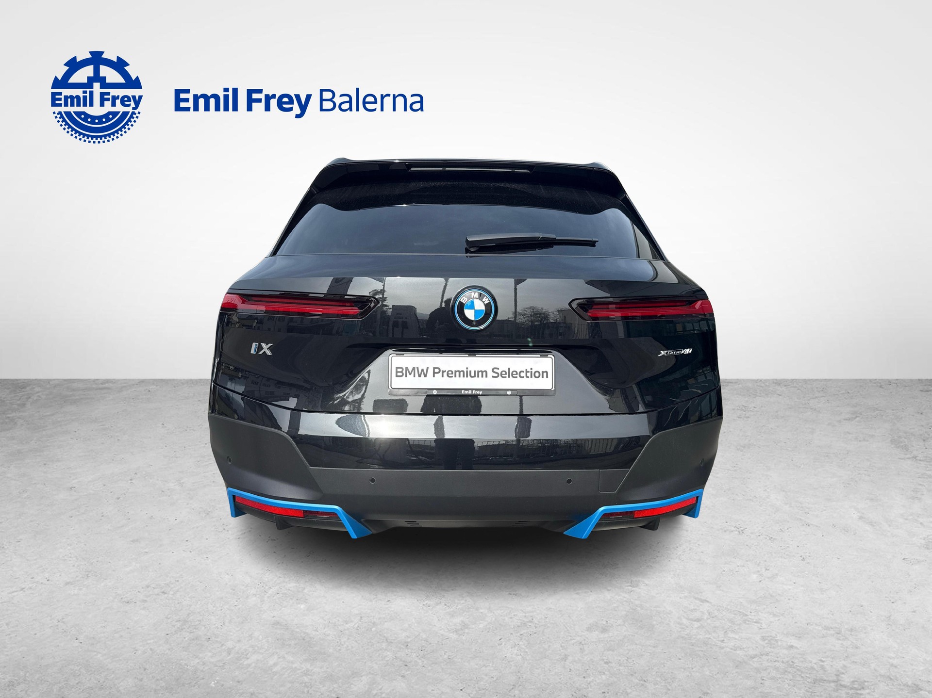 BMW iX xDrive40-image-6