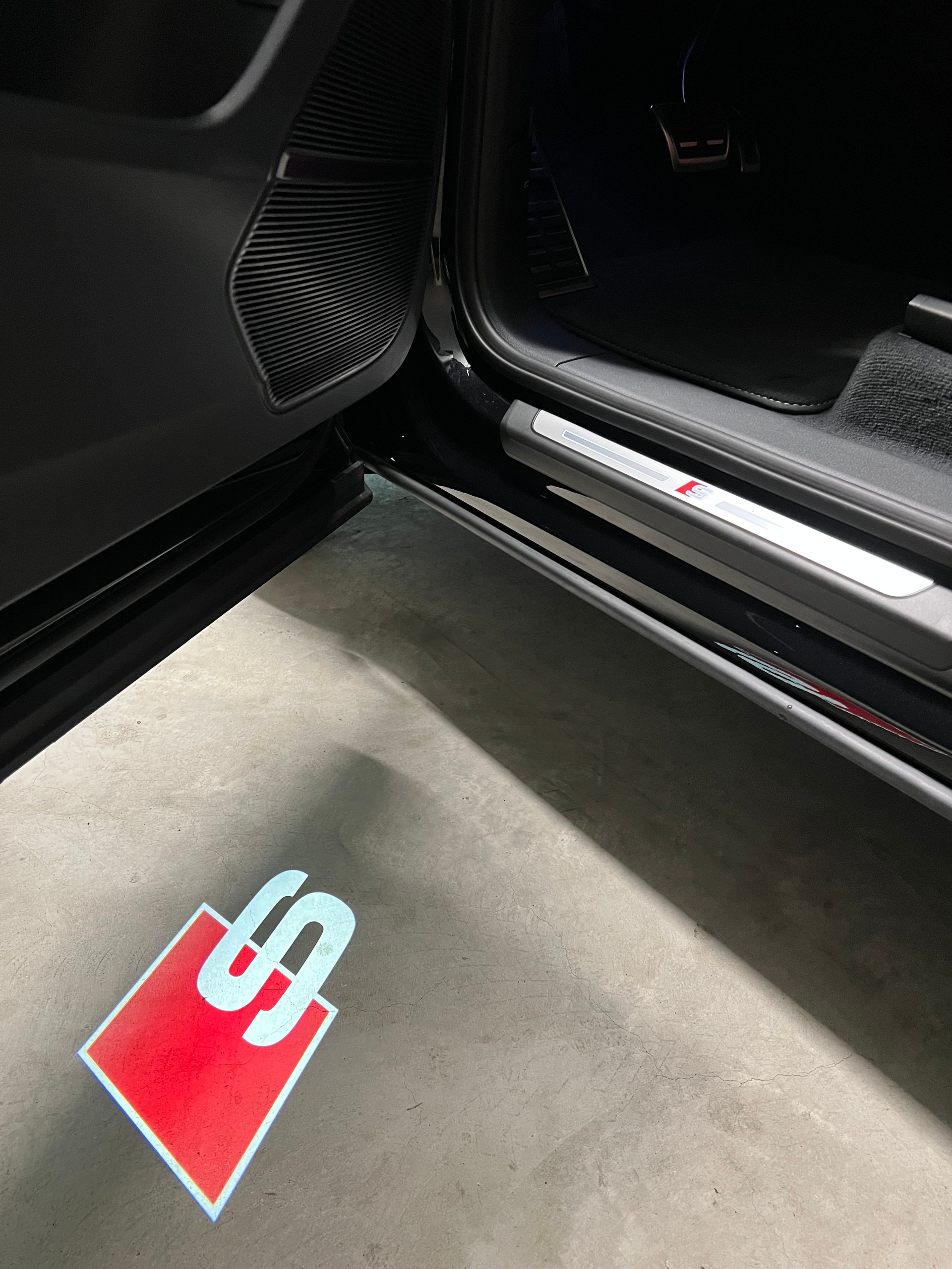 AUDI SQ7 TFSI quattro tiptronic-image-24