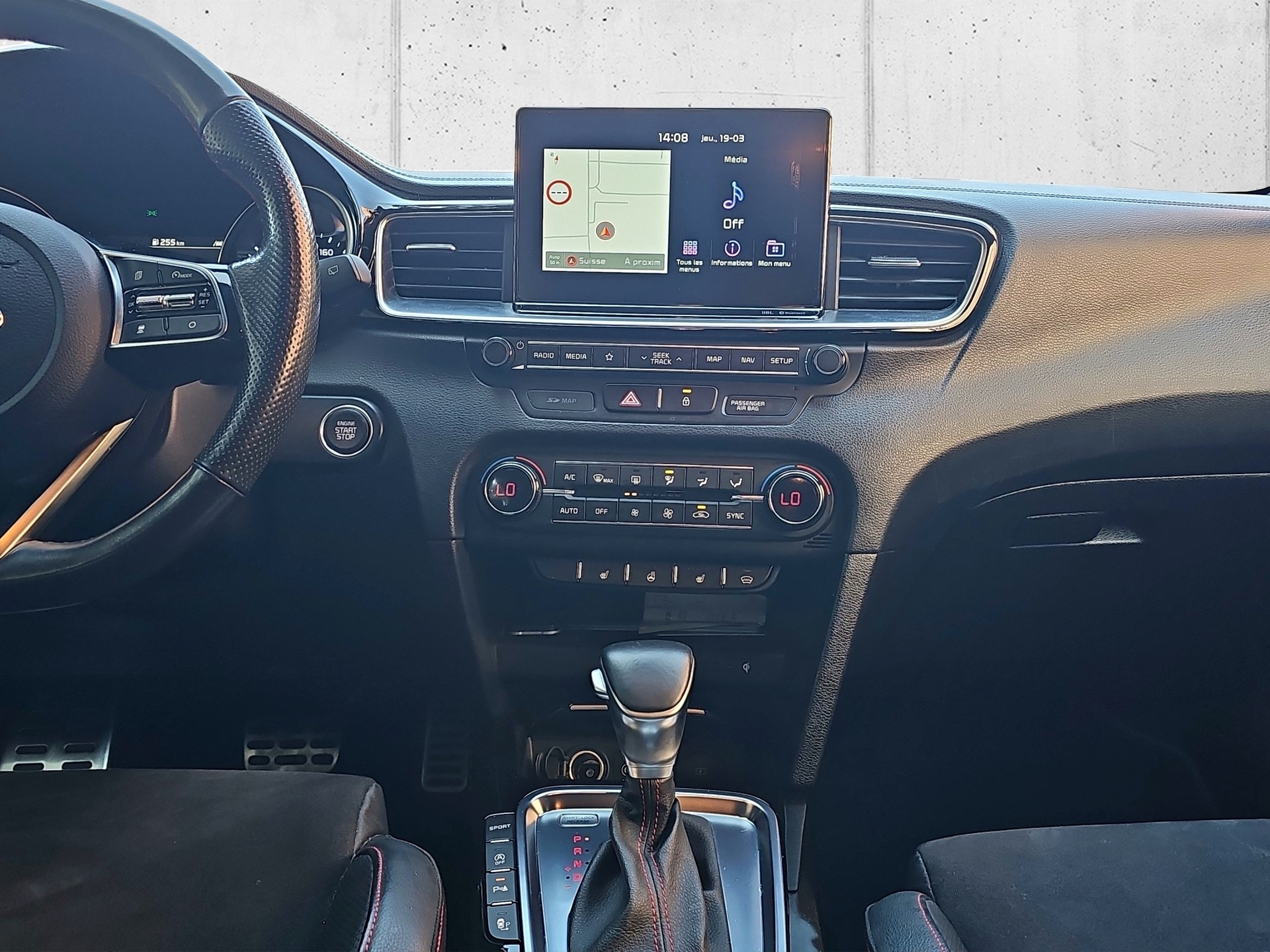 KIA ProCeed 1.6 T-GDi GT DCT-image-19