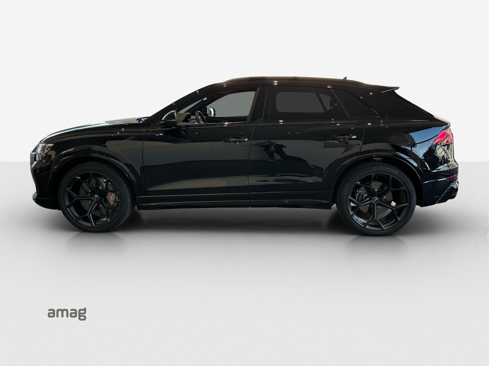 AUDI RSQ8 performance quattro-image-1