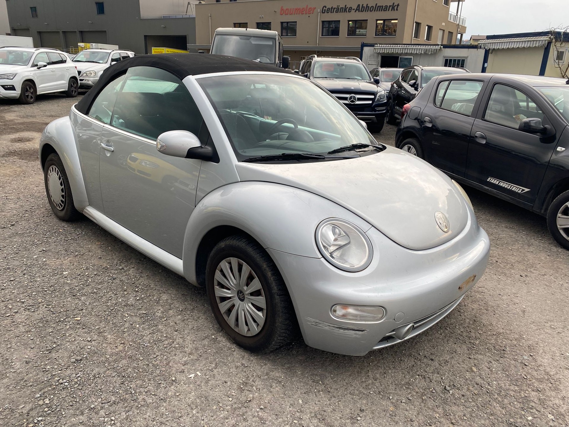 VW Beetle Cabrio 1.6-image-0