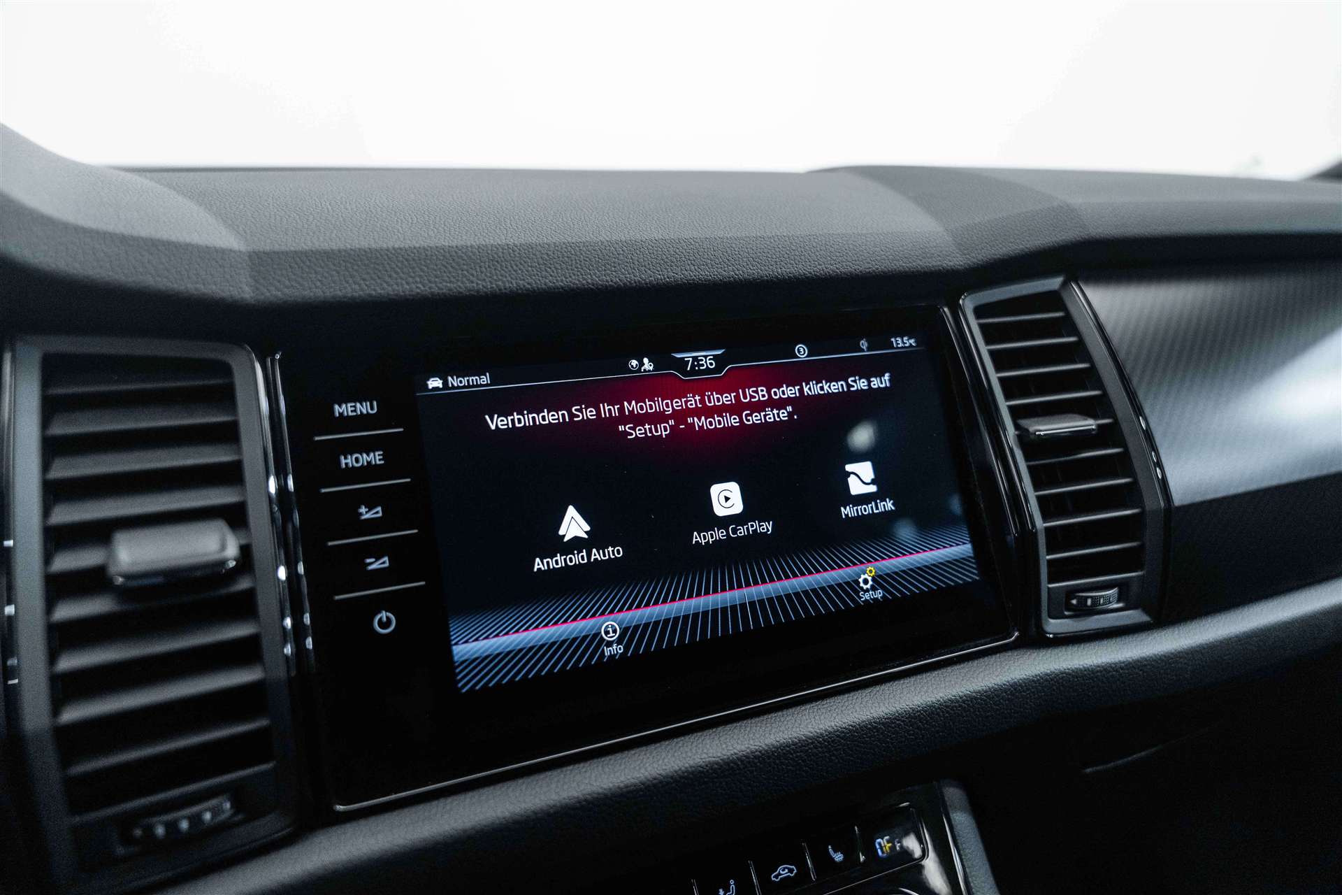 SKODA Kodiaq 2.0 Bi-TDI SCR RS 4x4 DSG 240PS-image-23