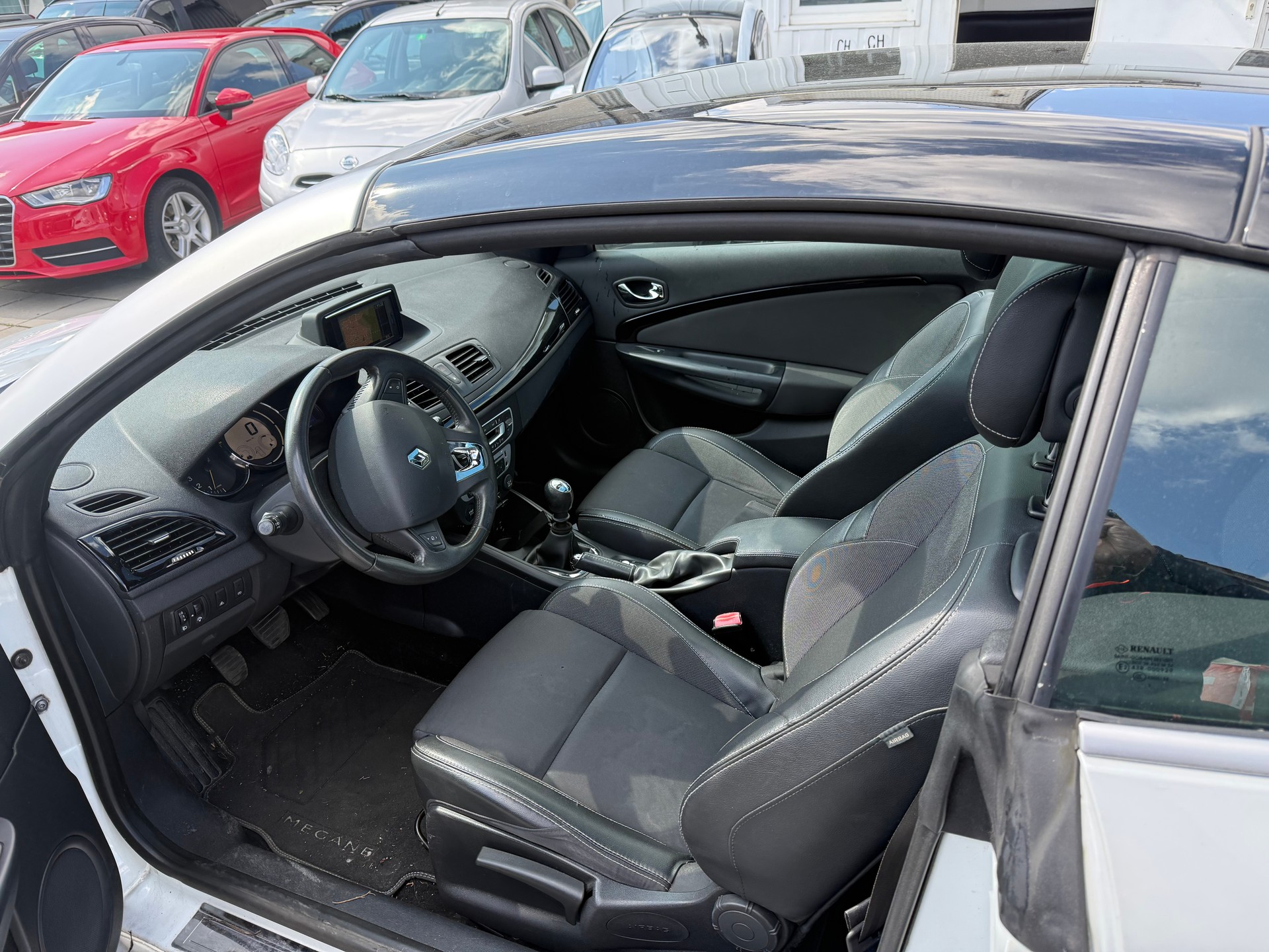 RENAULT Mégane CC 1.2 16V Turbo GT Line-image-4