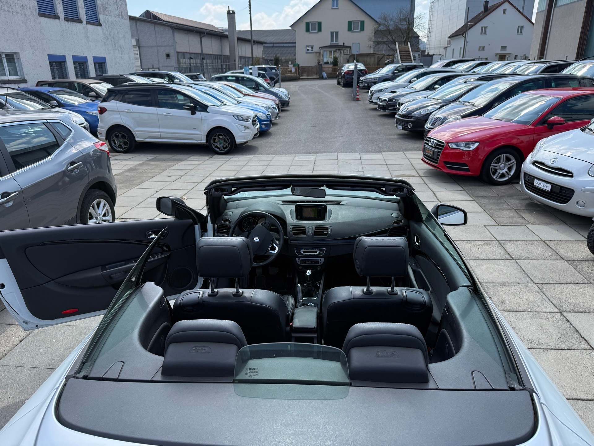 RENAULT Mégane CC 1.2 16V Turbo GT Line-image-6