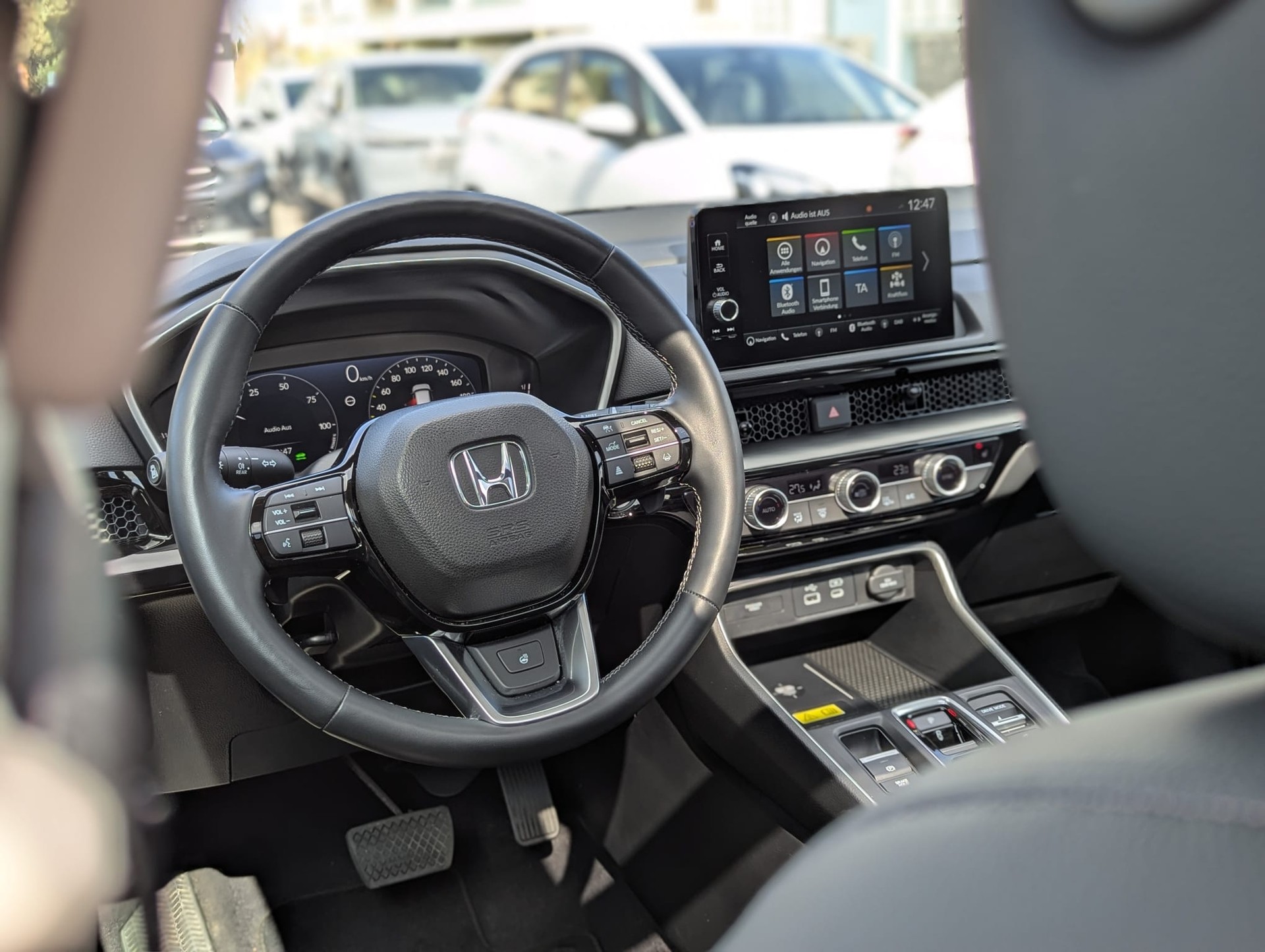 HONDA CR-V 2.0i MMD Hybrid Elegance 4WD Automatic-image-8
