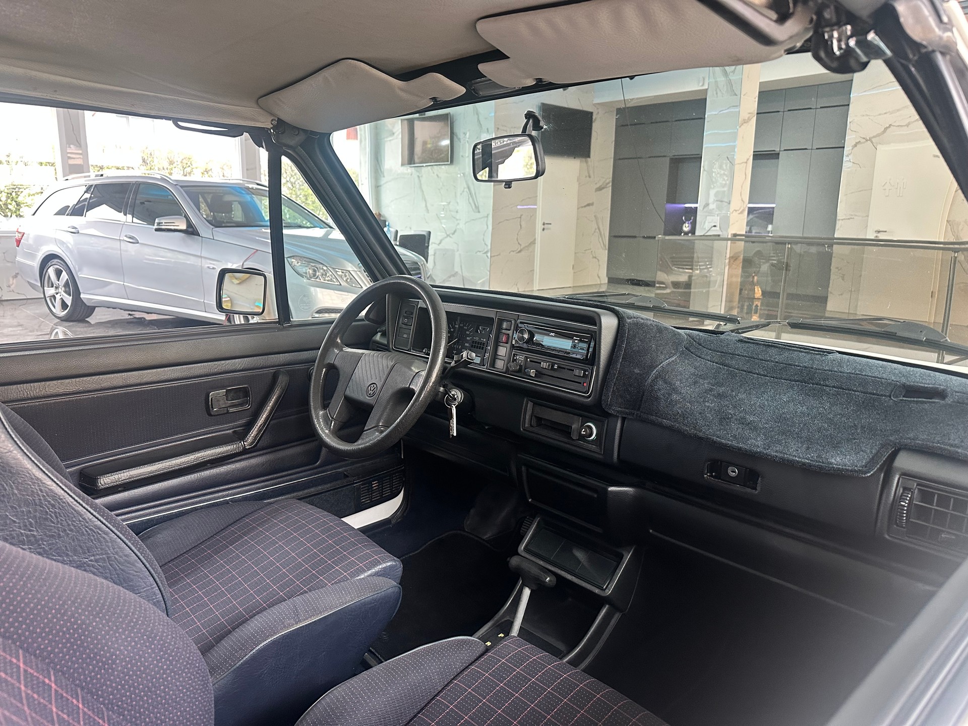 VW Golf Cabrio Special White Edition-image-55