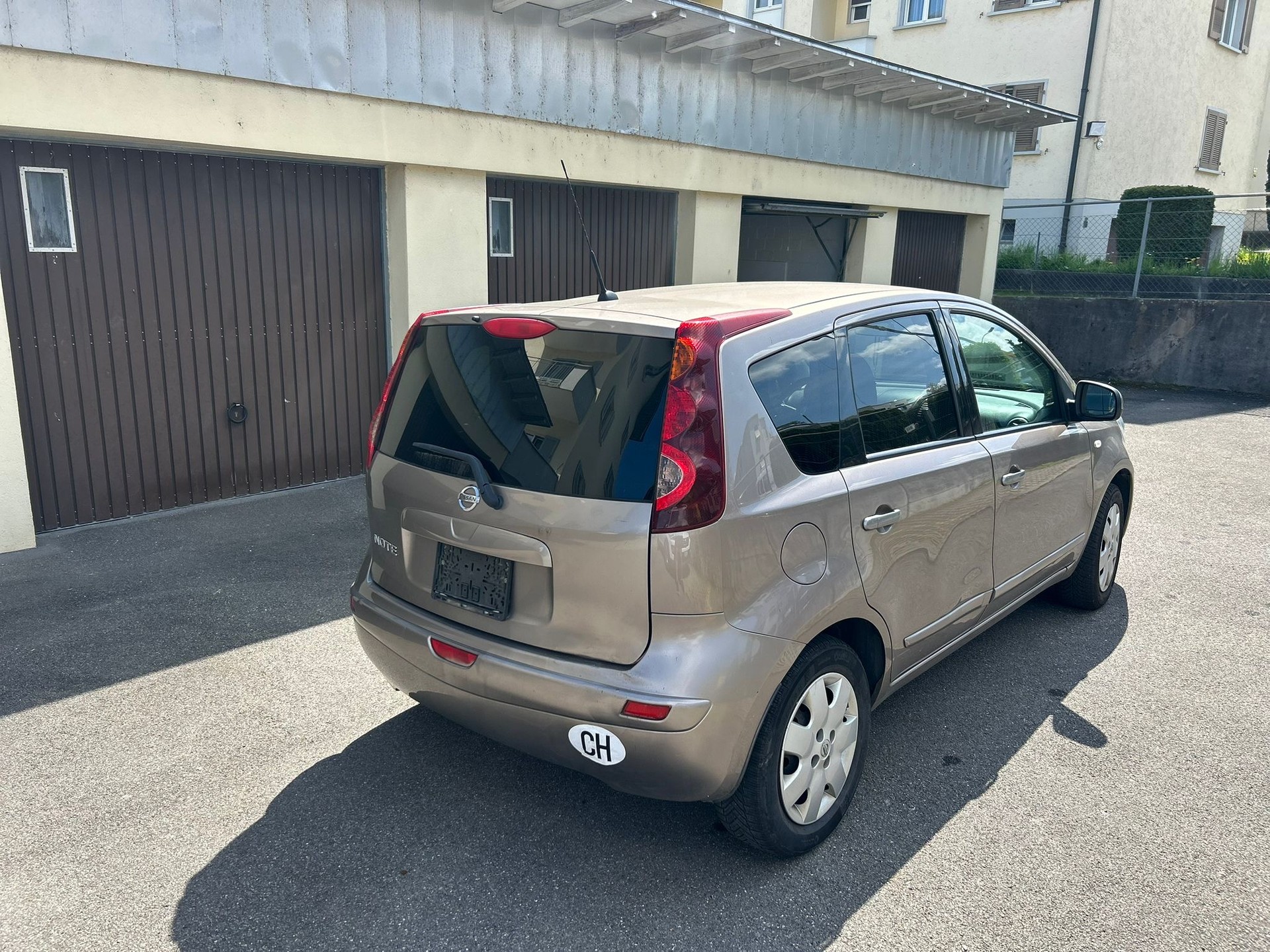 NISSAN Note 1.6 tekna Automatic-image-5