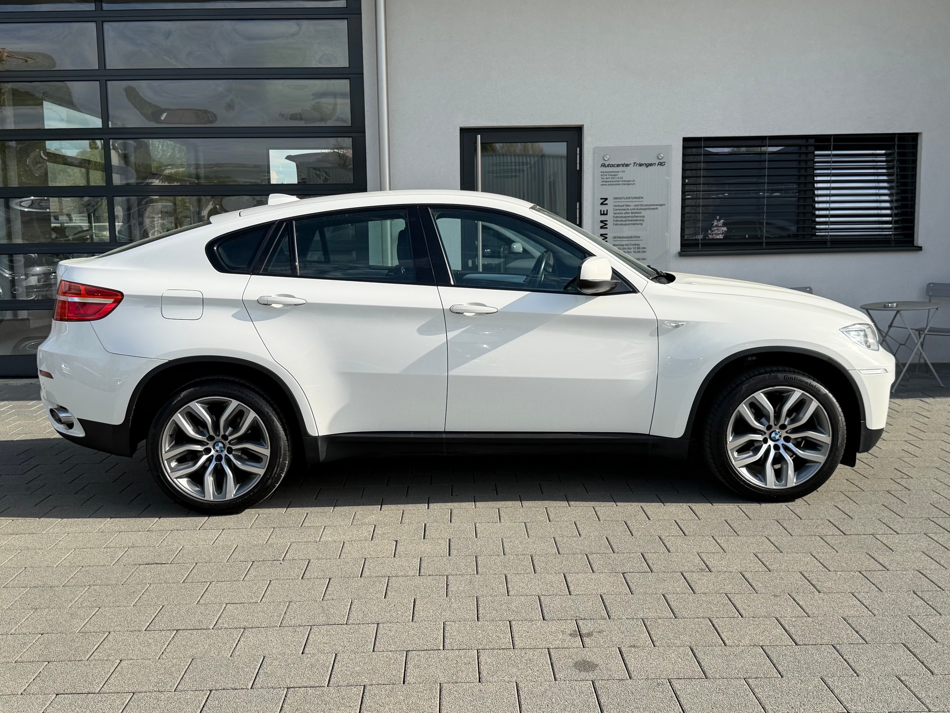 BMW X6 xDrive 40d Steptronic-image-2