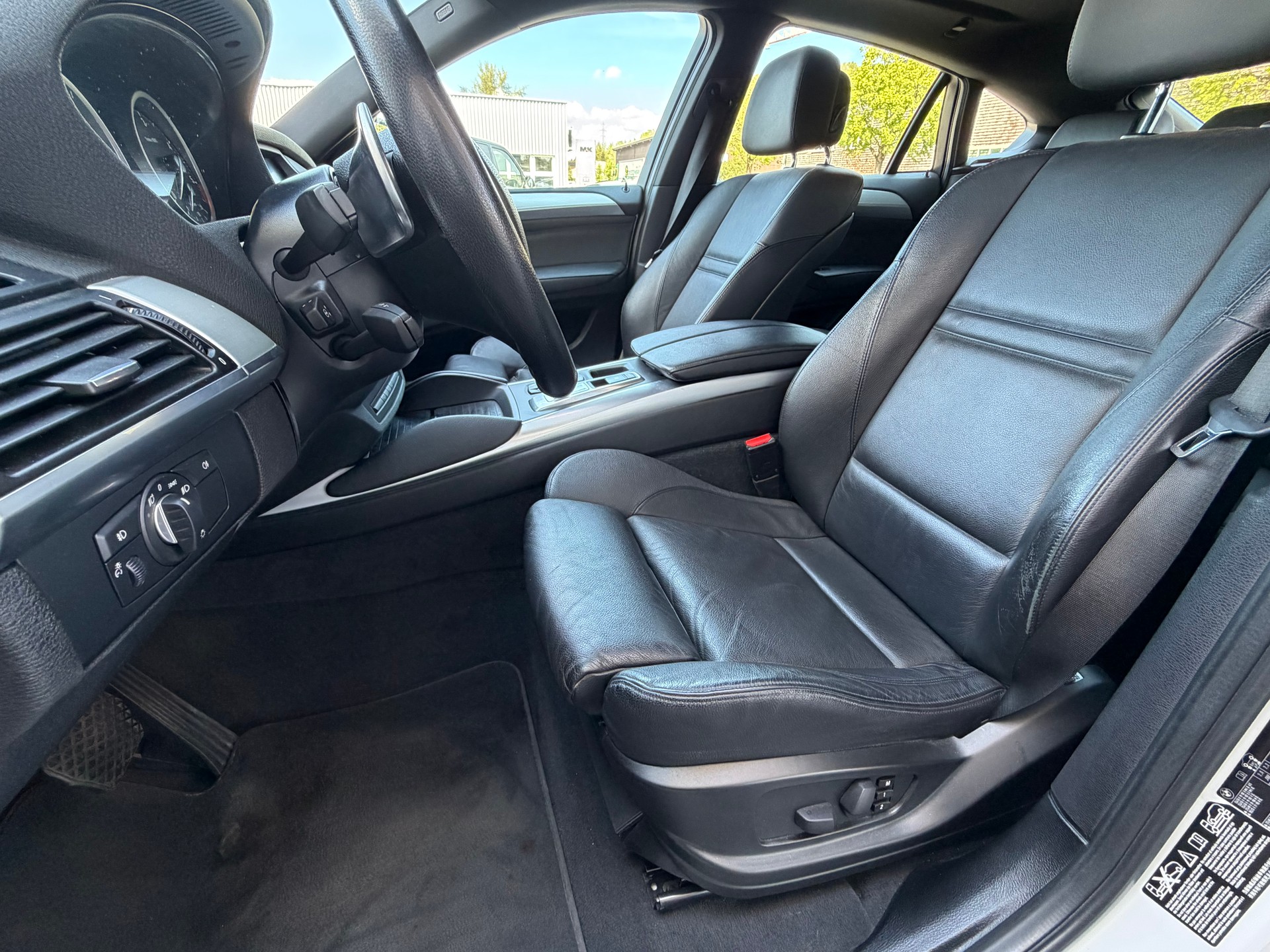 BMW X6 xDrive 40d Steptronic-image-13