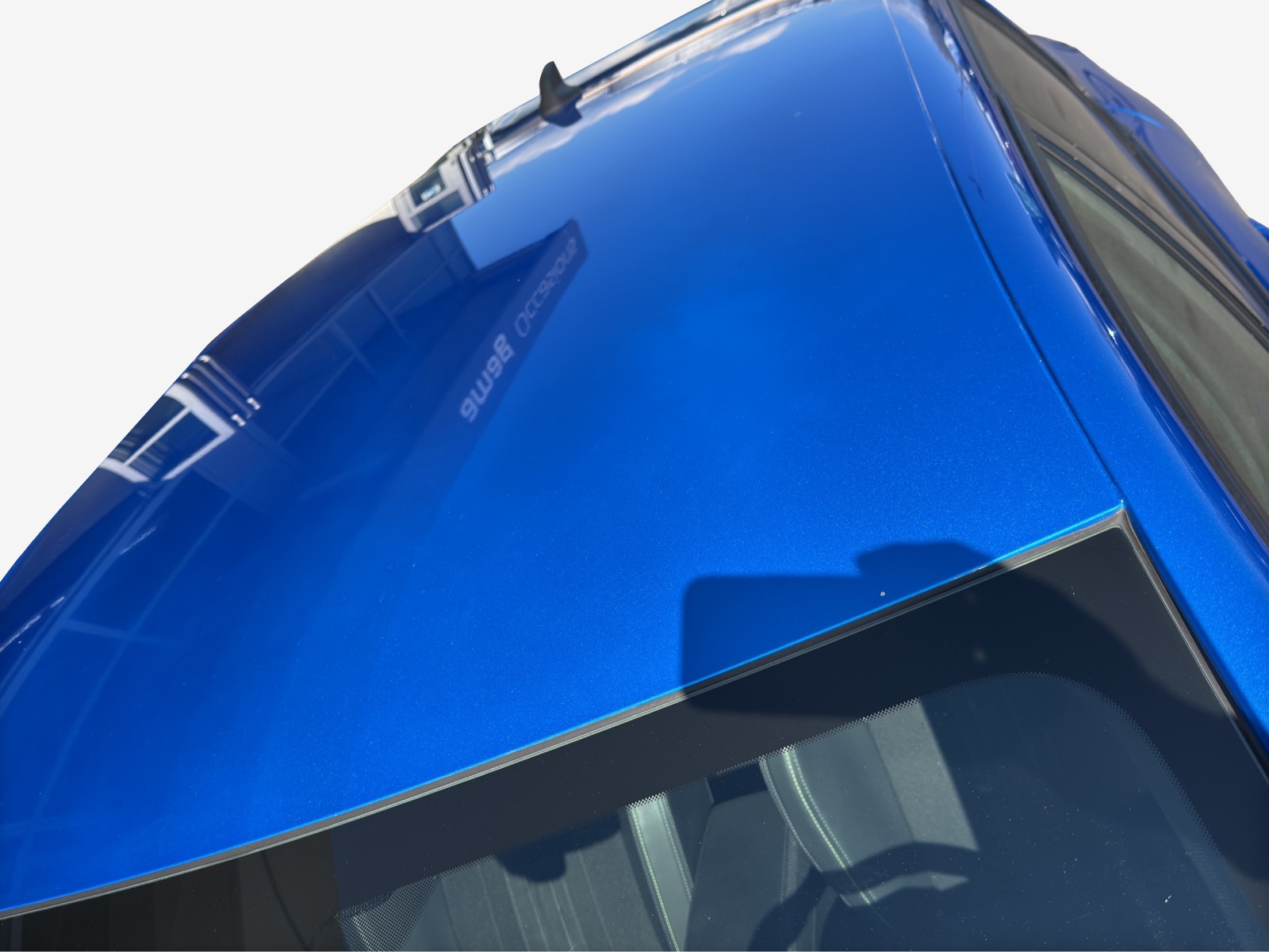 PEUGEOT 208 1.2 PureTech GT Pack EAT8-image-14