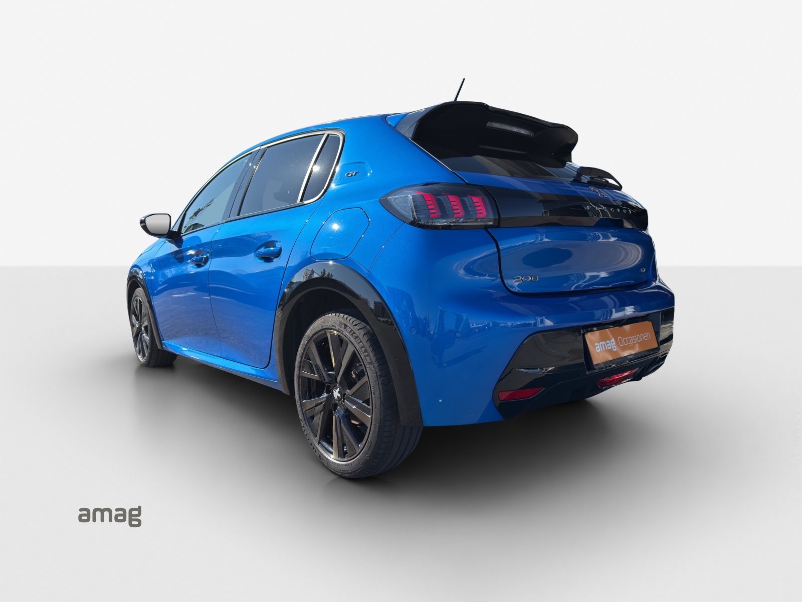 PEUGEOT 208 1.2 PureTech GT Pack EAT8-image-2