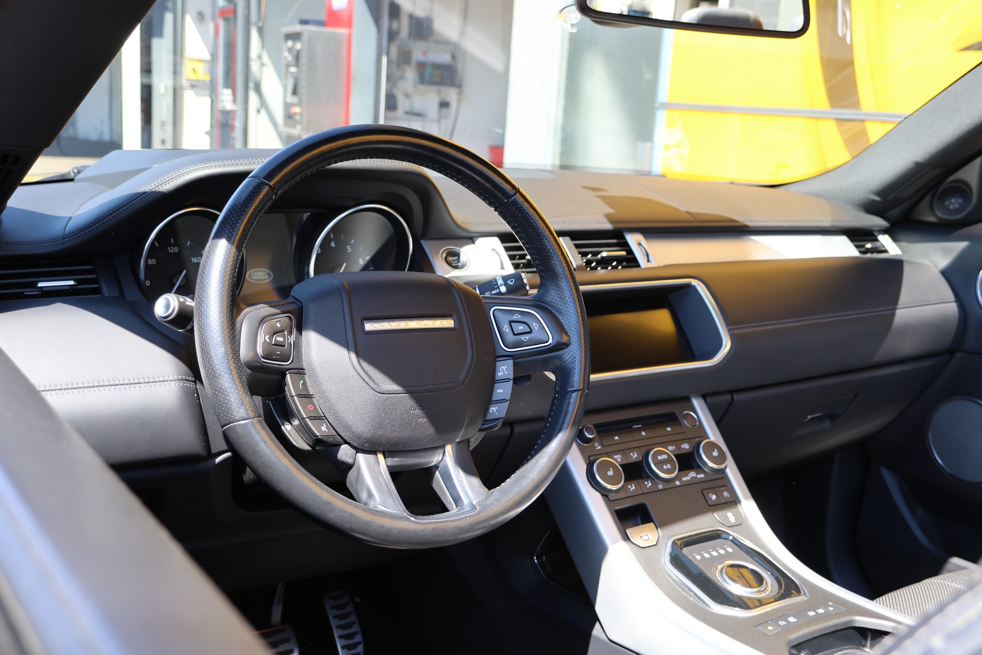 LAND ROVER Range Rover Evoque RR Convert. 2.0Si4 Hello Snow-image-7