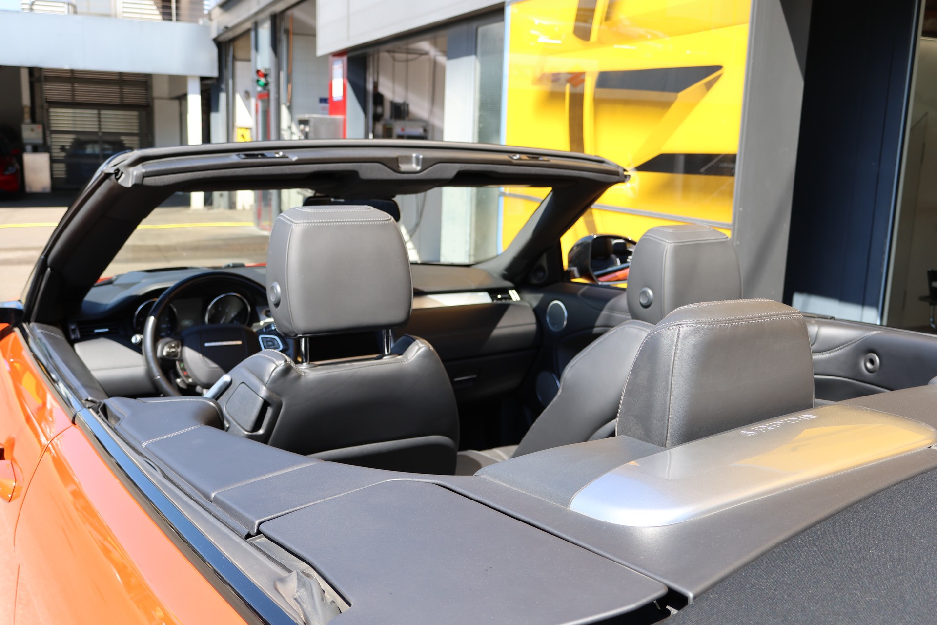 LAND ROVER Range Rover Evoque RR Convert. 2.0Si4 Hello Snow-image-6