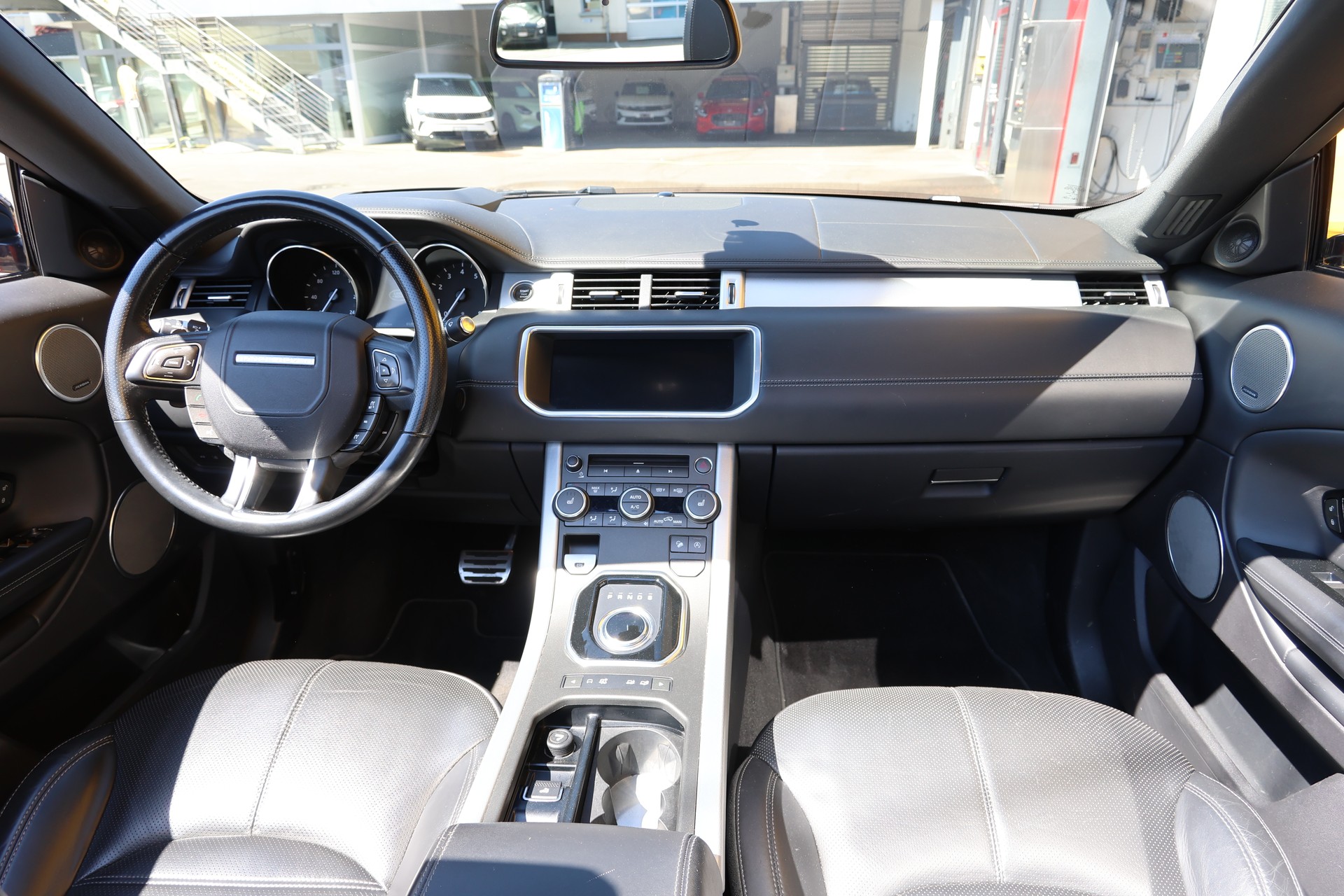LAND ROVER Range Rover Evoque RR Convert. 2.0Si4 Hello Snow-image-3