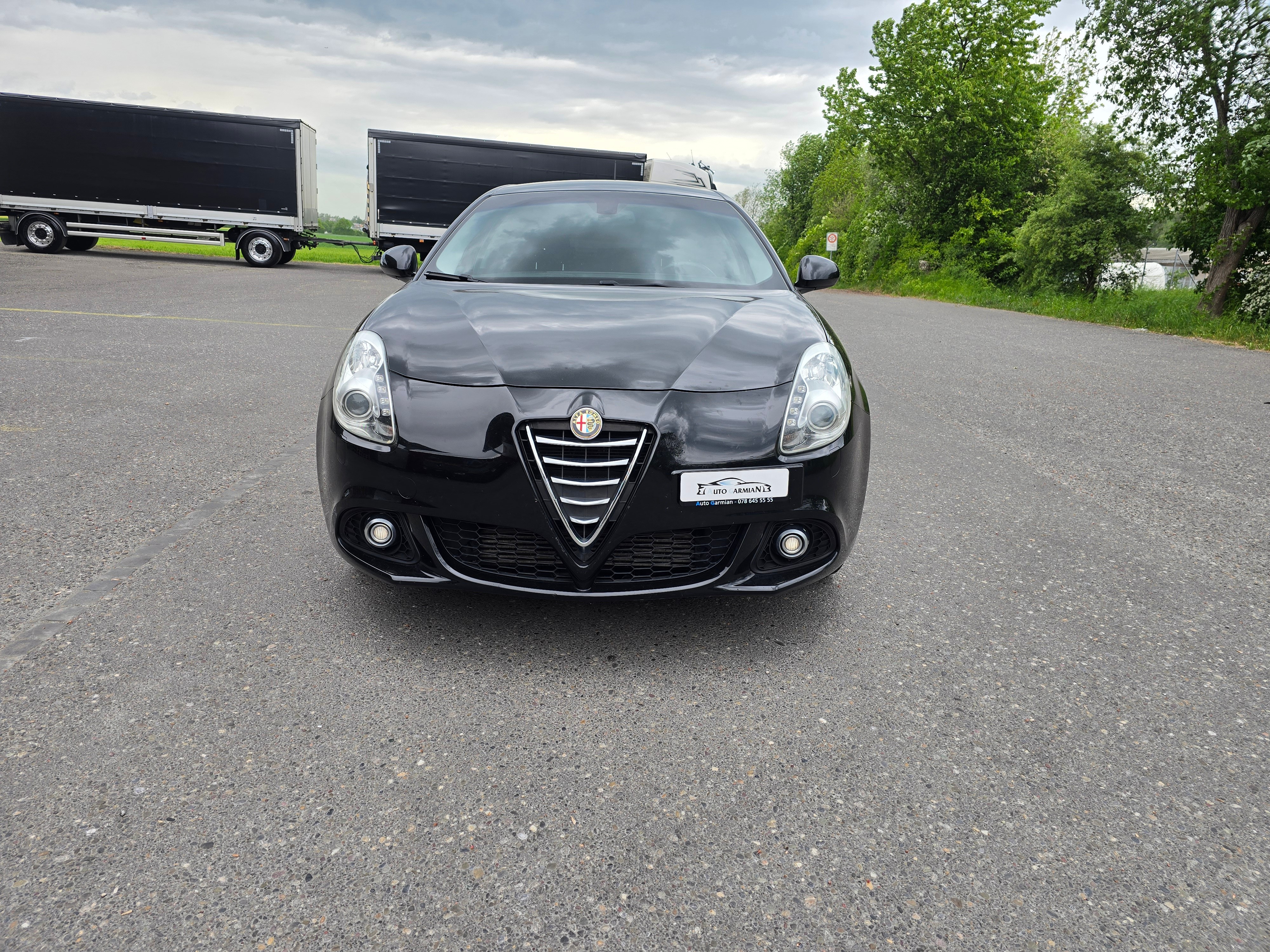 Car photo