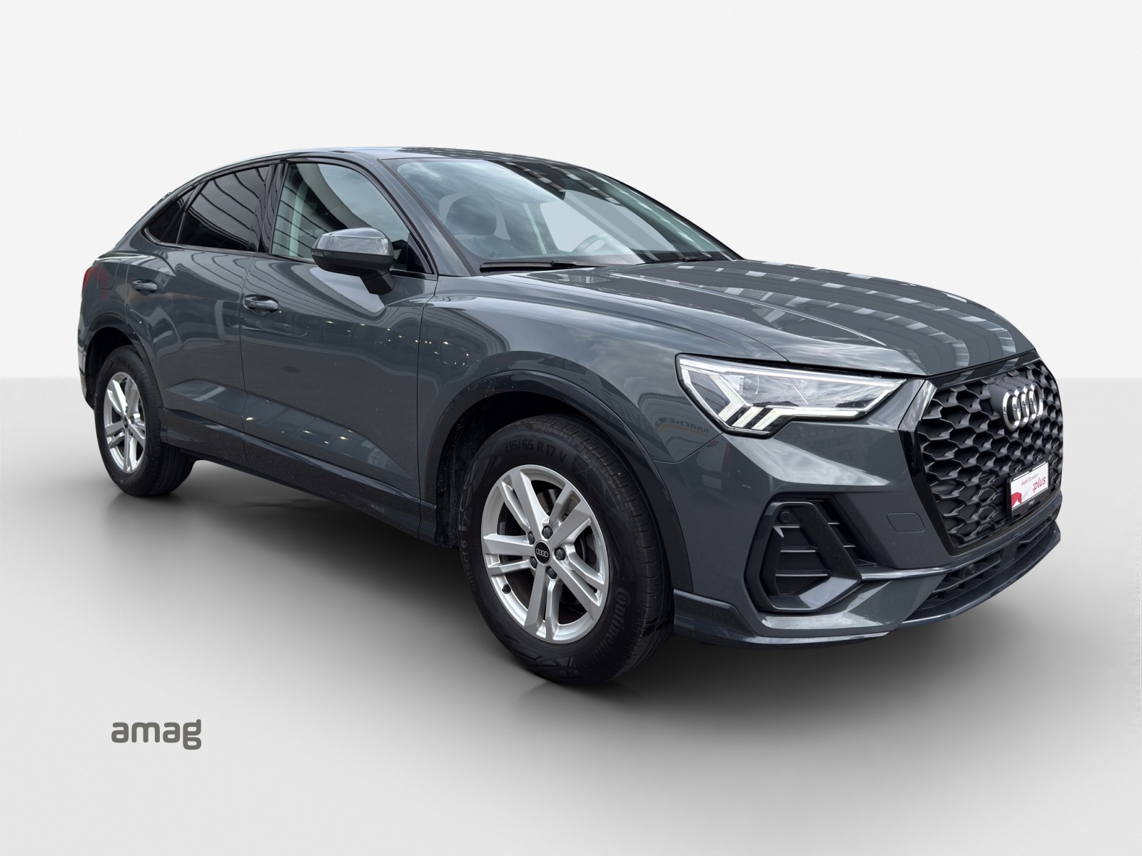 AUDI Q3 Sportback 35 TFSI Attraction S-tronic-image-5