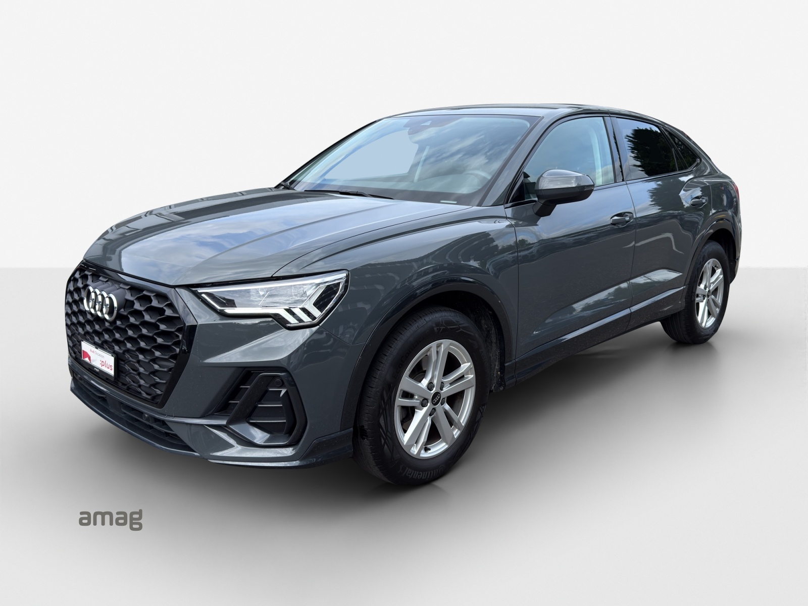 AUDI Q3 Sportback 35 TFSI Attraction S-tronic-image-0