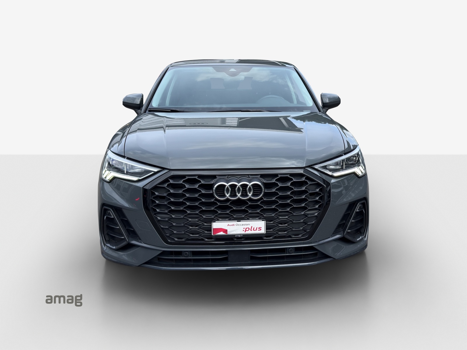 AUDI Q3 Sportback 35 TFSI Attraction S-tronic-image-6