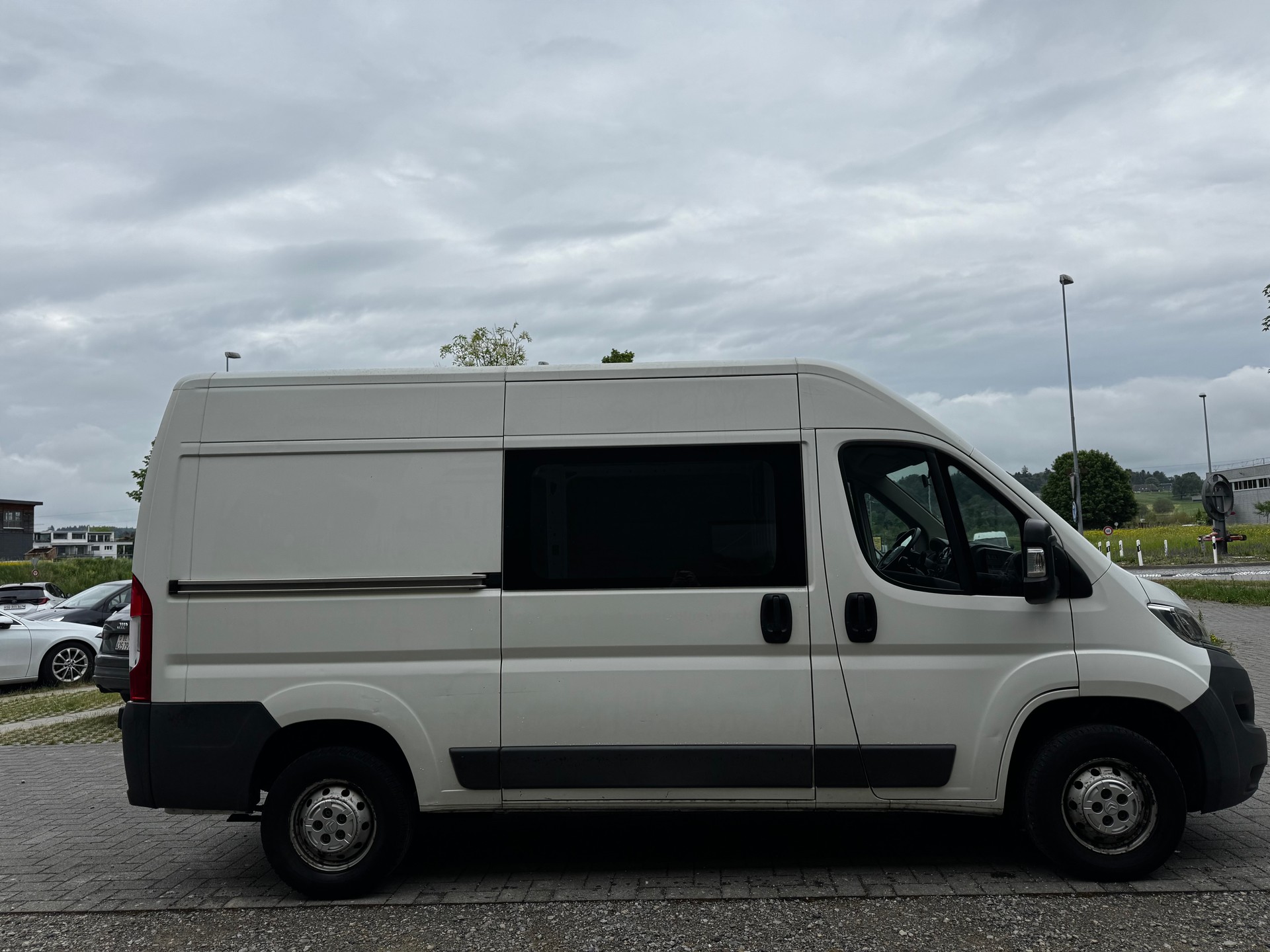 CITROEN Jumper 35 2.0 BlueHDi 130 Confort L2H2-image-3