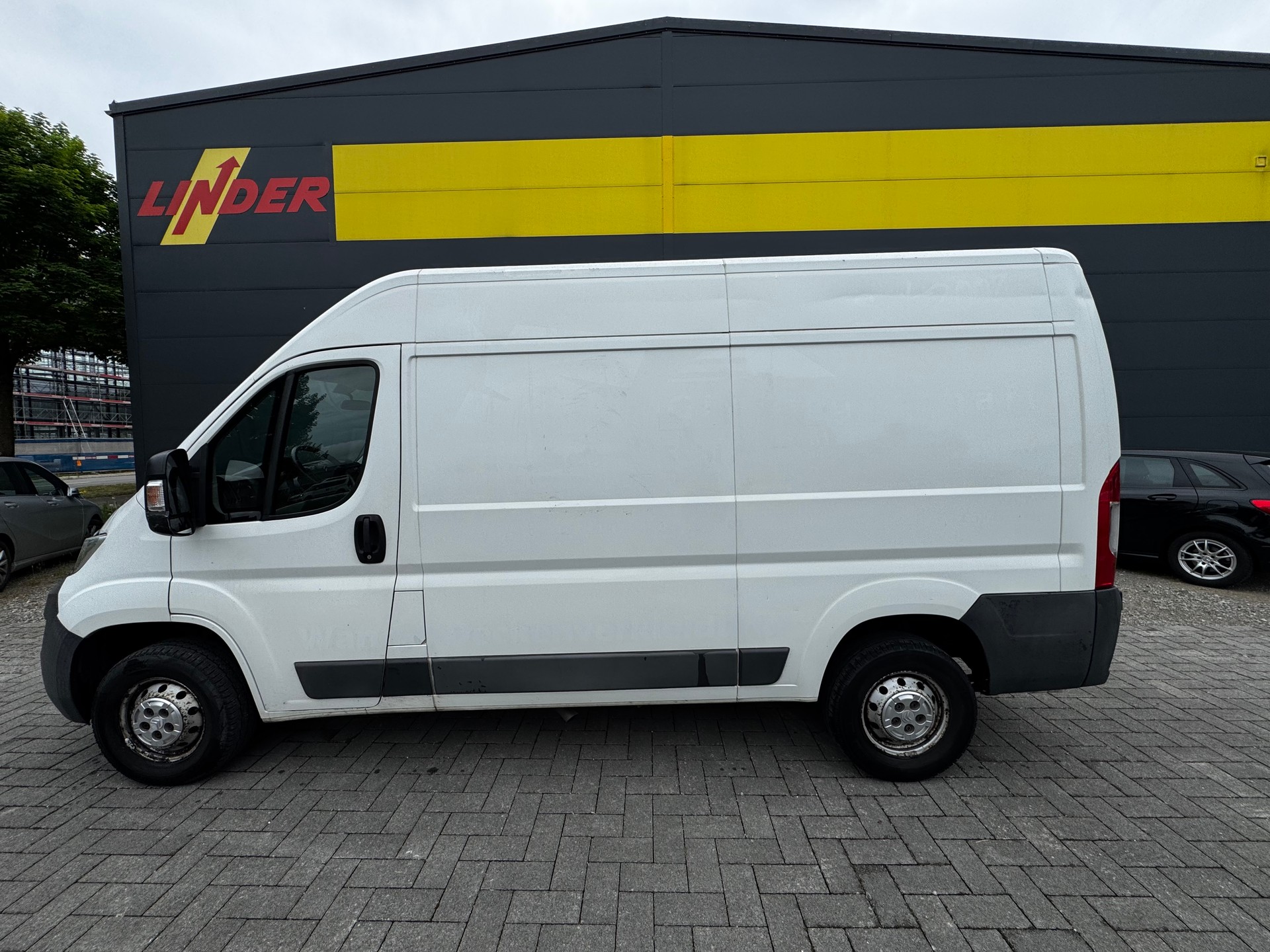 CITROEN Jumper 35 2.0 BlueHDi 130 Confort L2H2-image-7