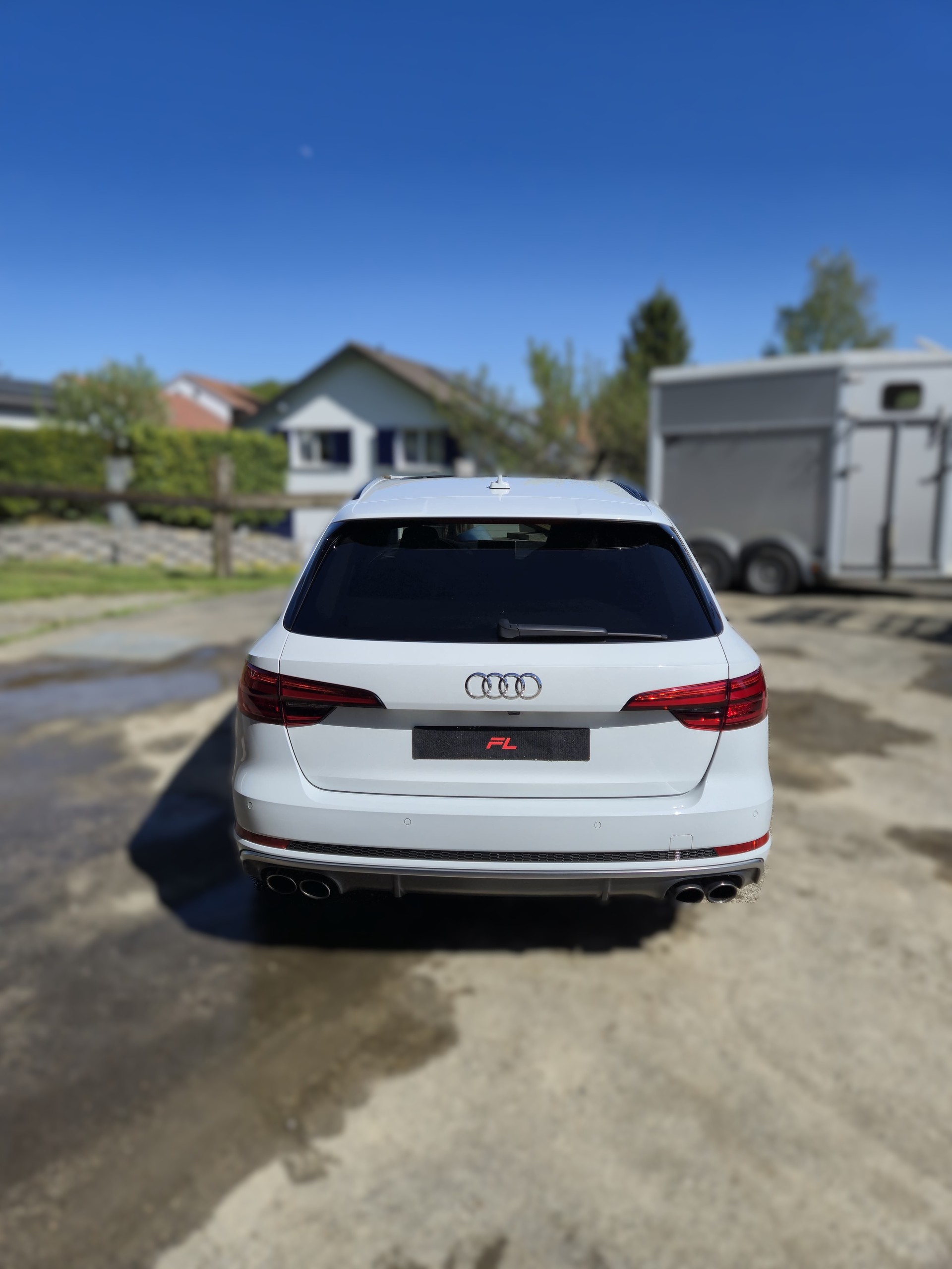 AUDI 3.0 V6 TFSI quattro S-Tronic-image-2