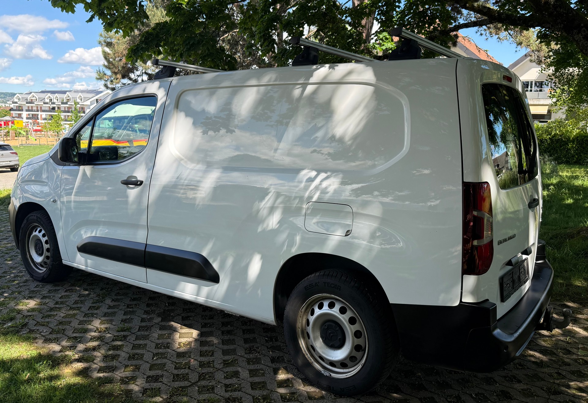 CITROEN Berlingo Van 1.6 Blue HDi 100 s/s Worker Long 1000kg-image-4