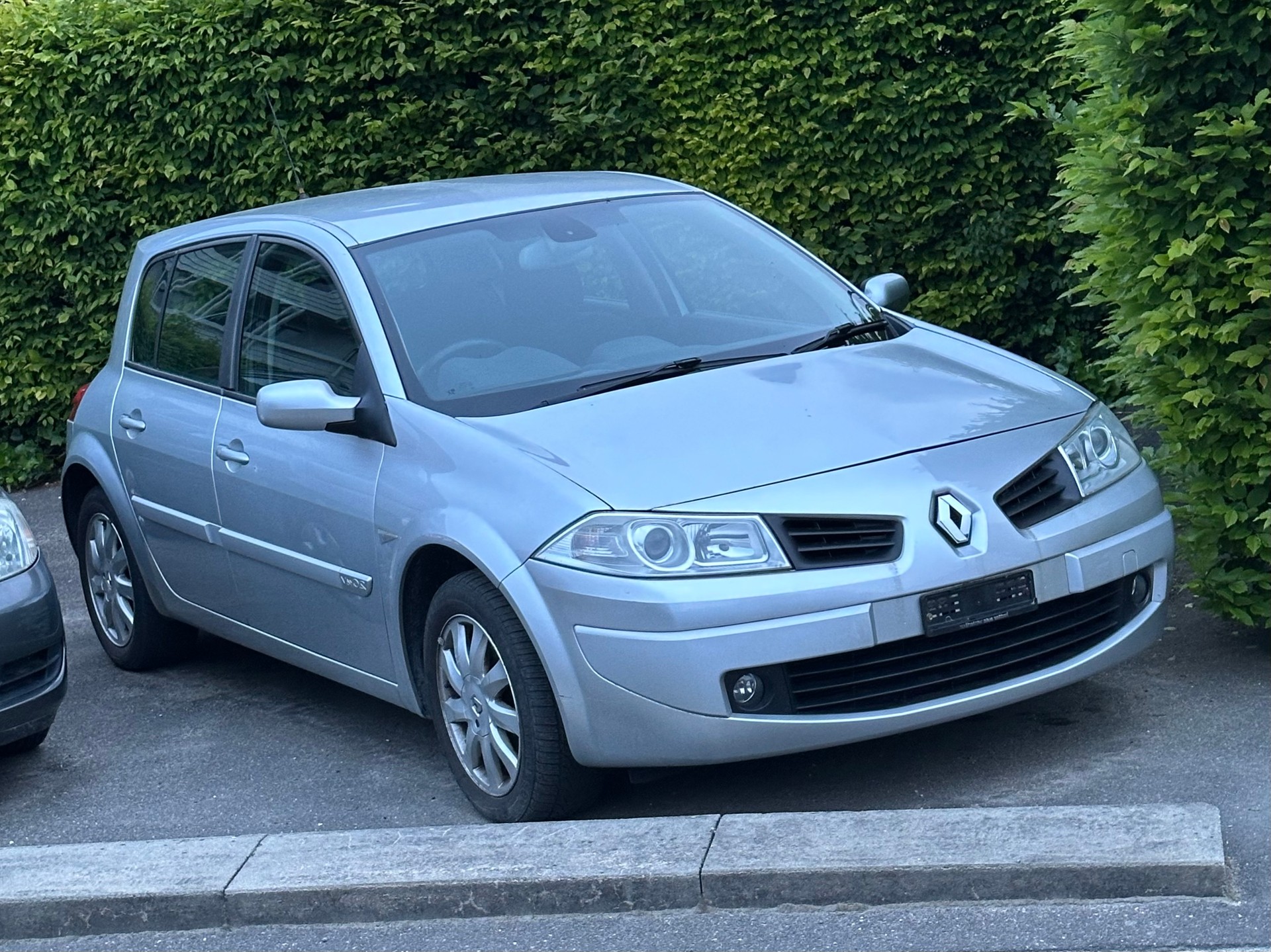 RENAULT Mégane 2.0 16V Dynamique