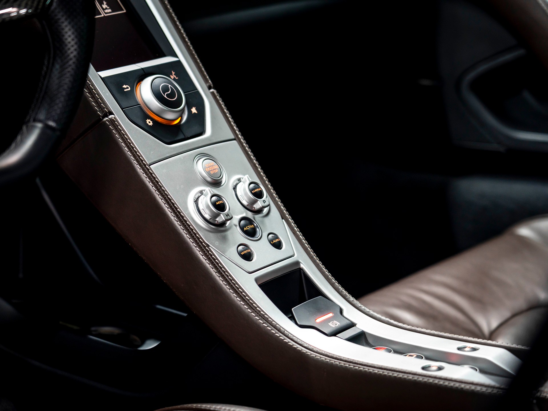 McLAREN MP4-12C Coupé 3.8 V8 SSG-image-25